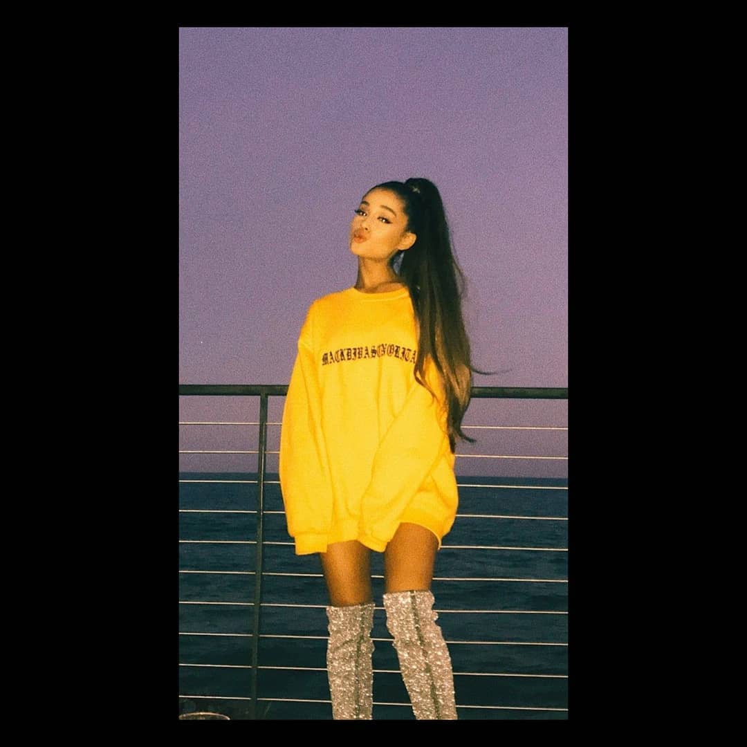 Ariana grande in yellow sweatshirt best sale