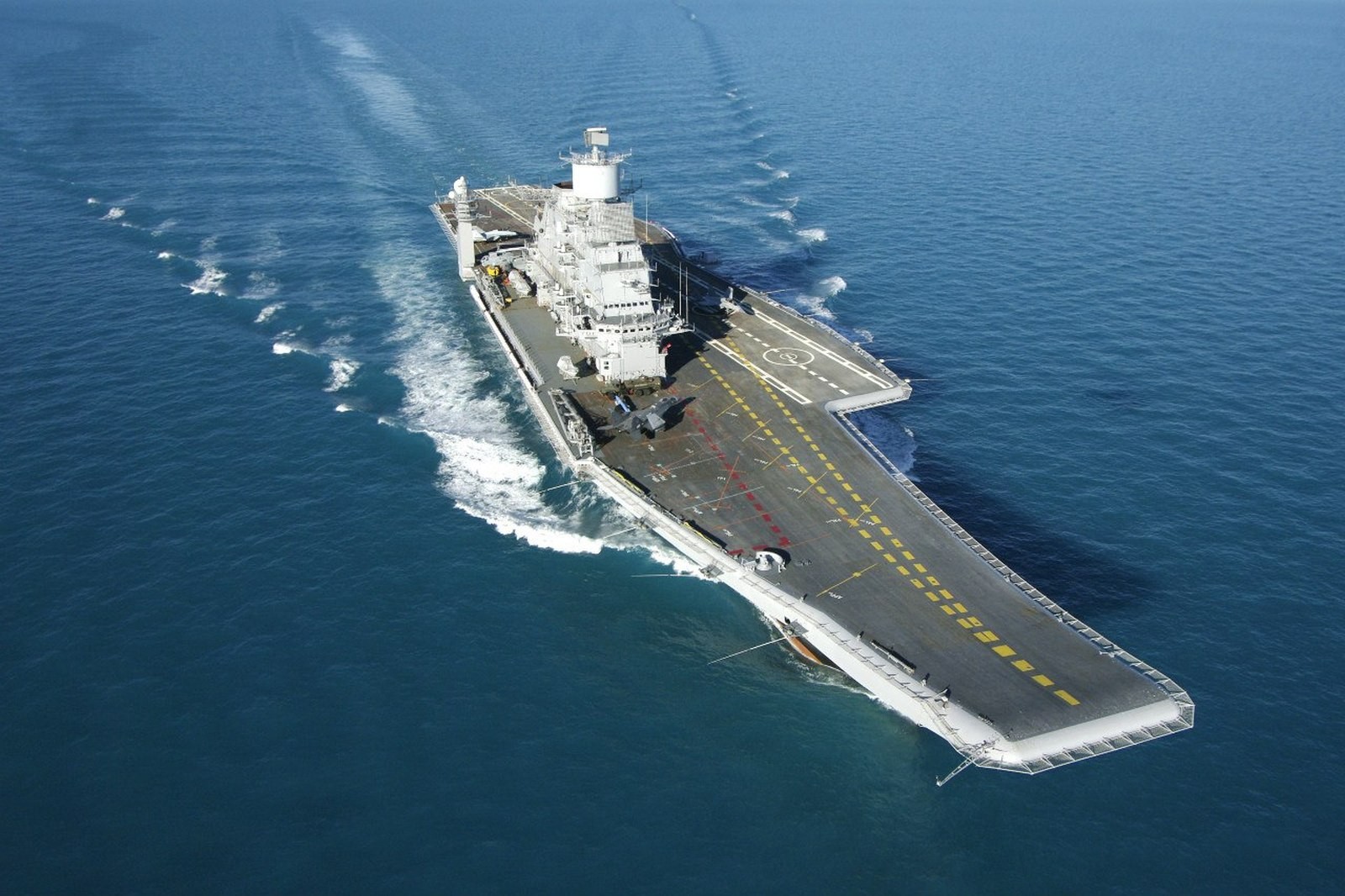 aircraft carrier ins vikramaditya Wallpaper HD / Desktop and Mobile Background