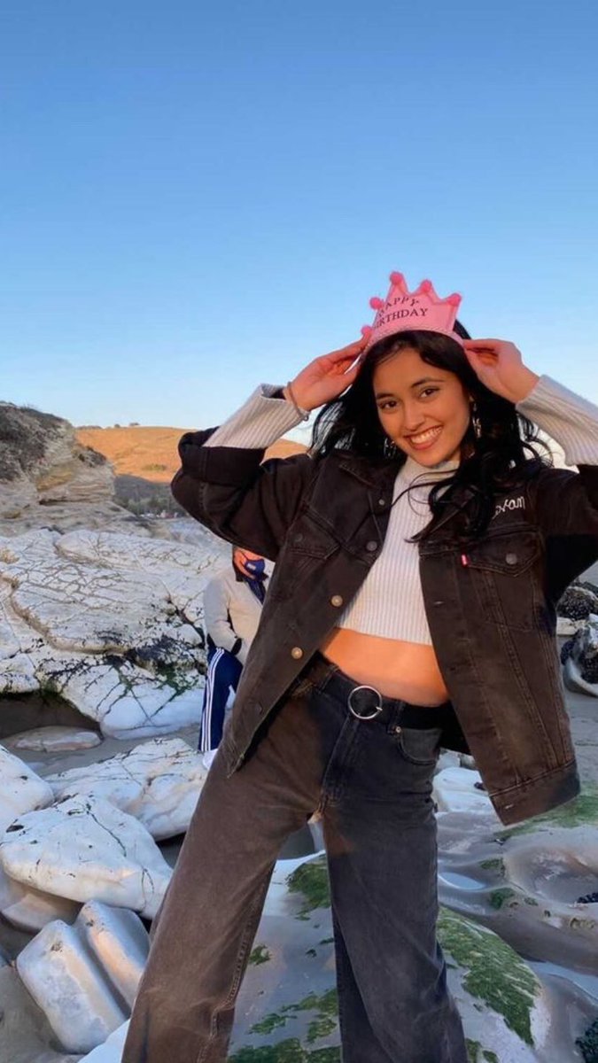 Wallpaper Stars en Twitter: • lockscreen Shivani Paliwal se gostou para divulgar pegar comente pg print nós marcando se usar