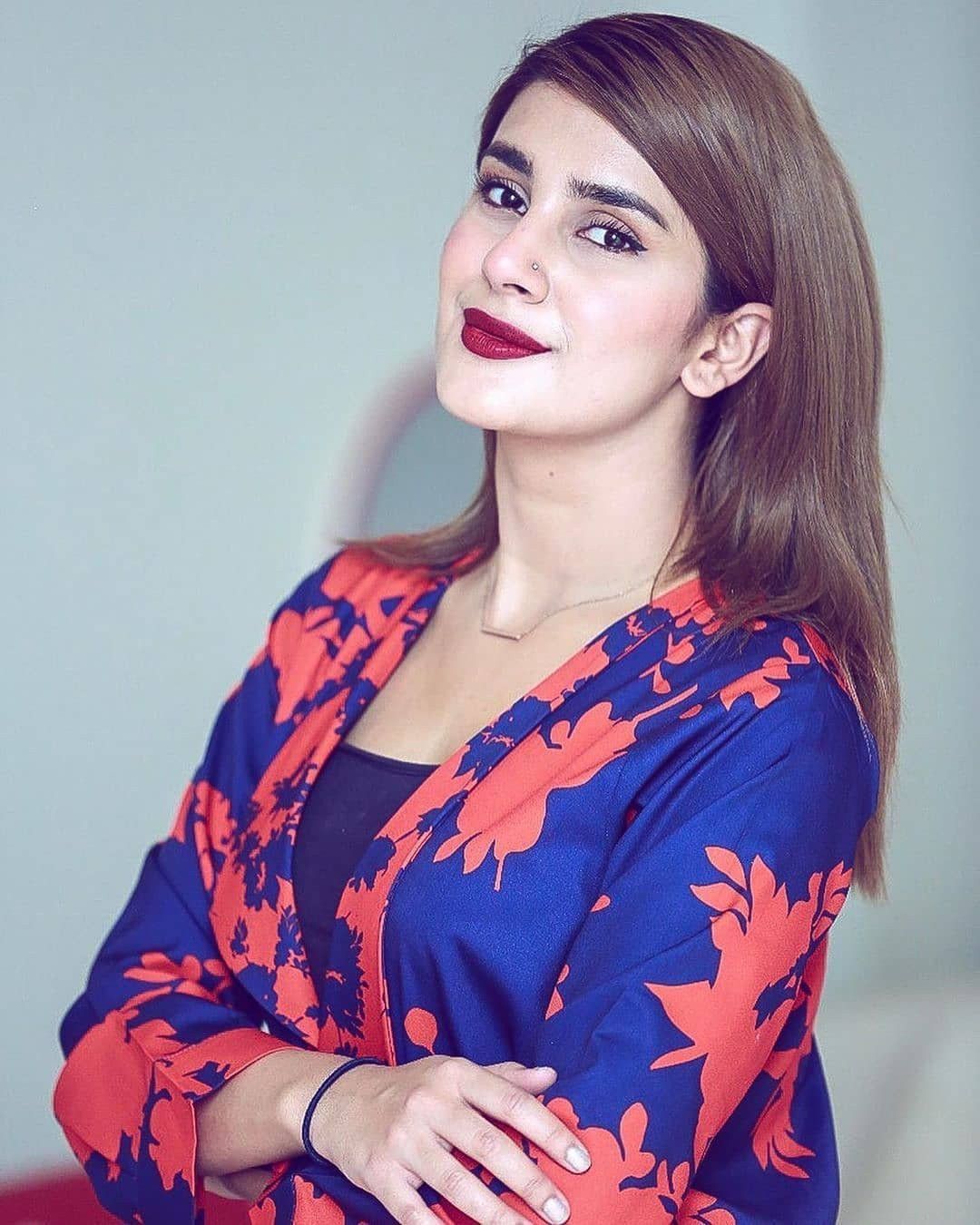 Kubra Khan Wallpapers - Wallpaper Cave
