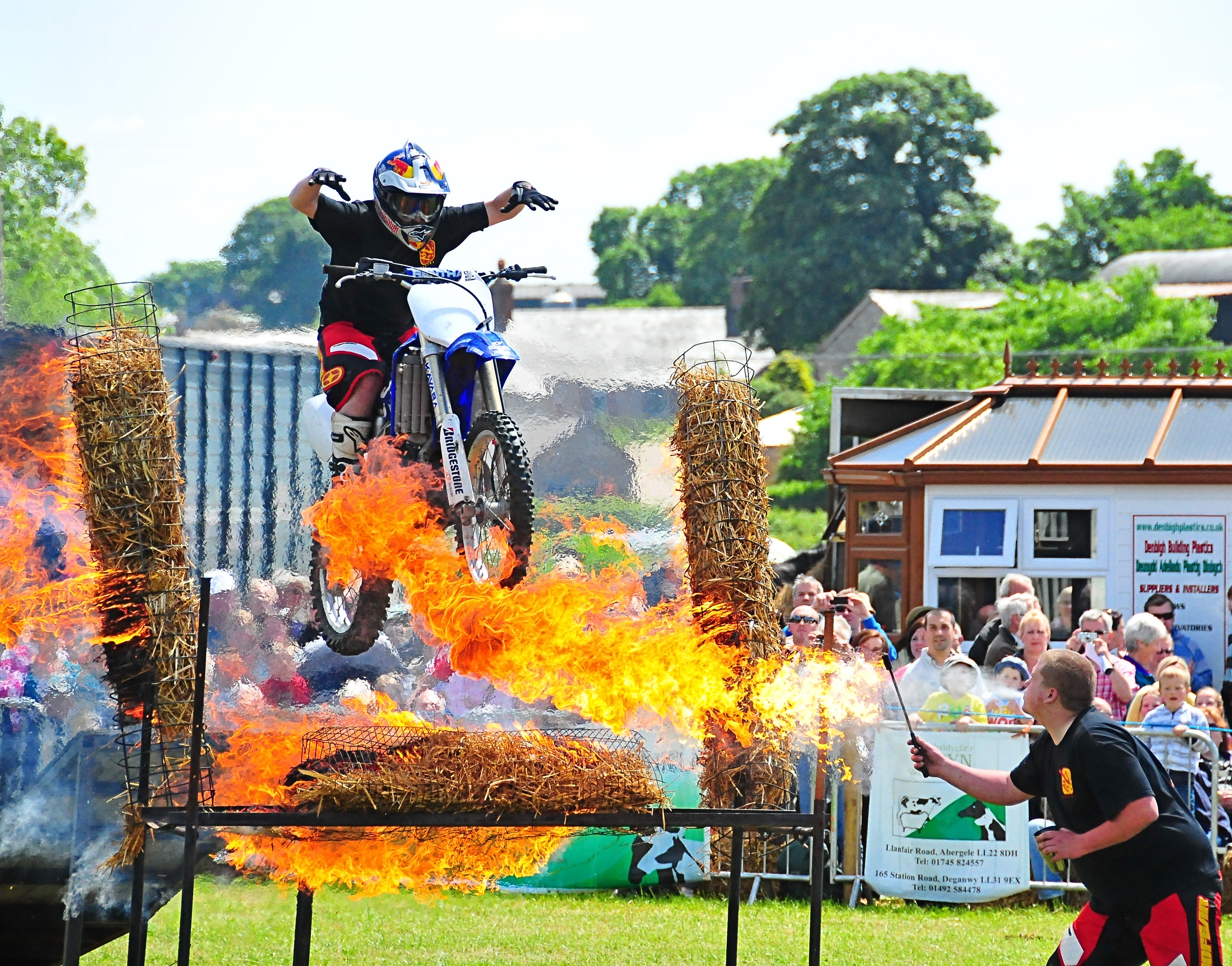 Free Image, bike, jump, rider, fire, extreme sport, moto, racing, motorcycles, dangerous, daredevil, cycle sport, bicycle motocross, endurance sports, stunt performer 3518x2758