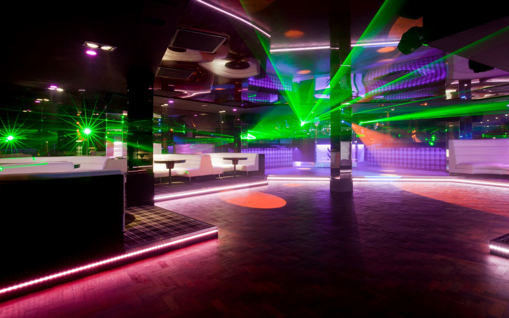 Download wallpaper interior, club, lighting, hall, disco, the dance floor, Dancefloor optimised, section interior in resolution 1680x1050