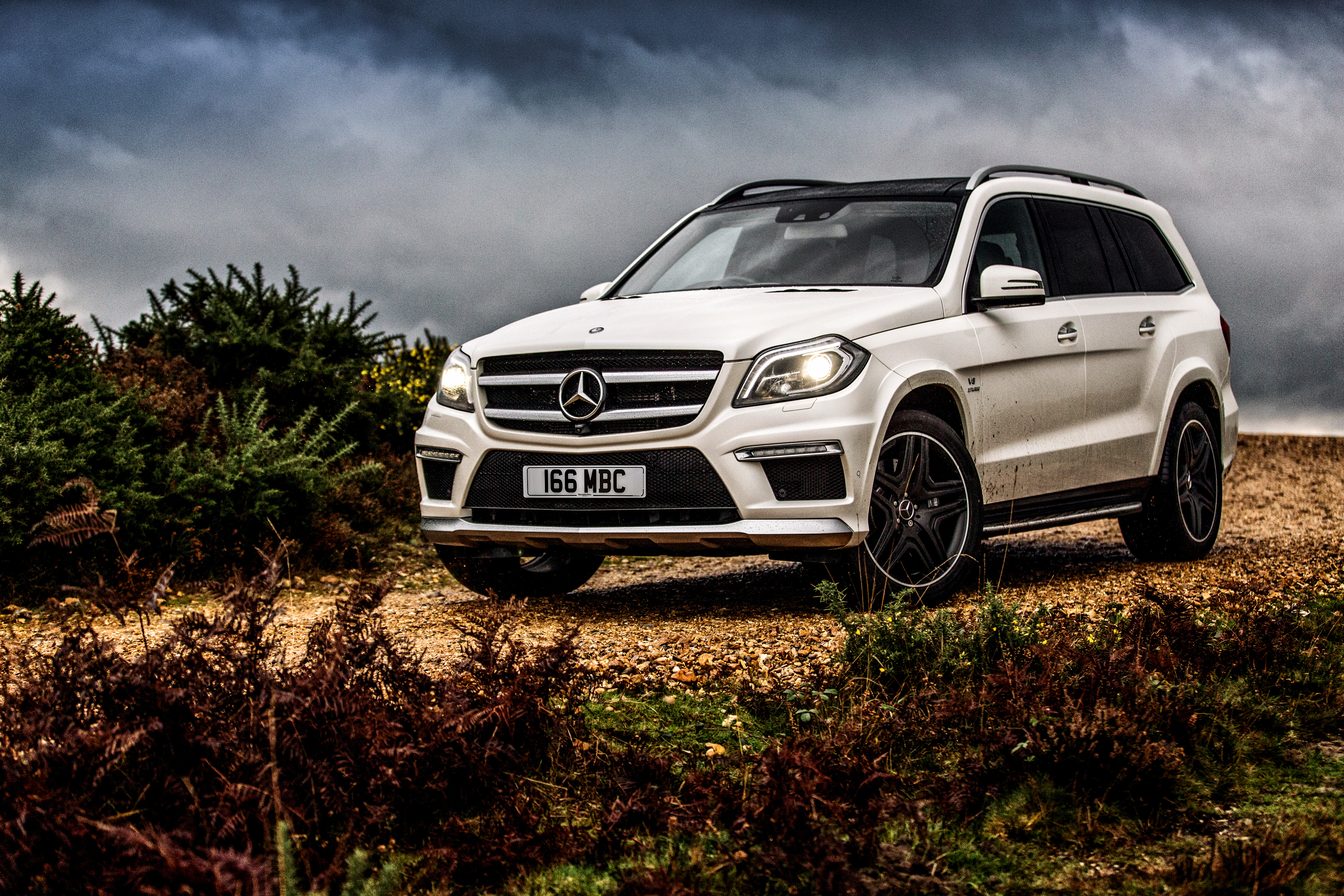 Mercedes Benz GL Class 4k Ultra HD Wallpaper