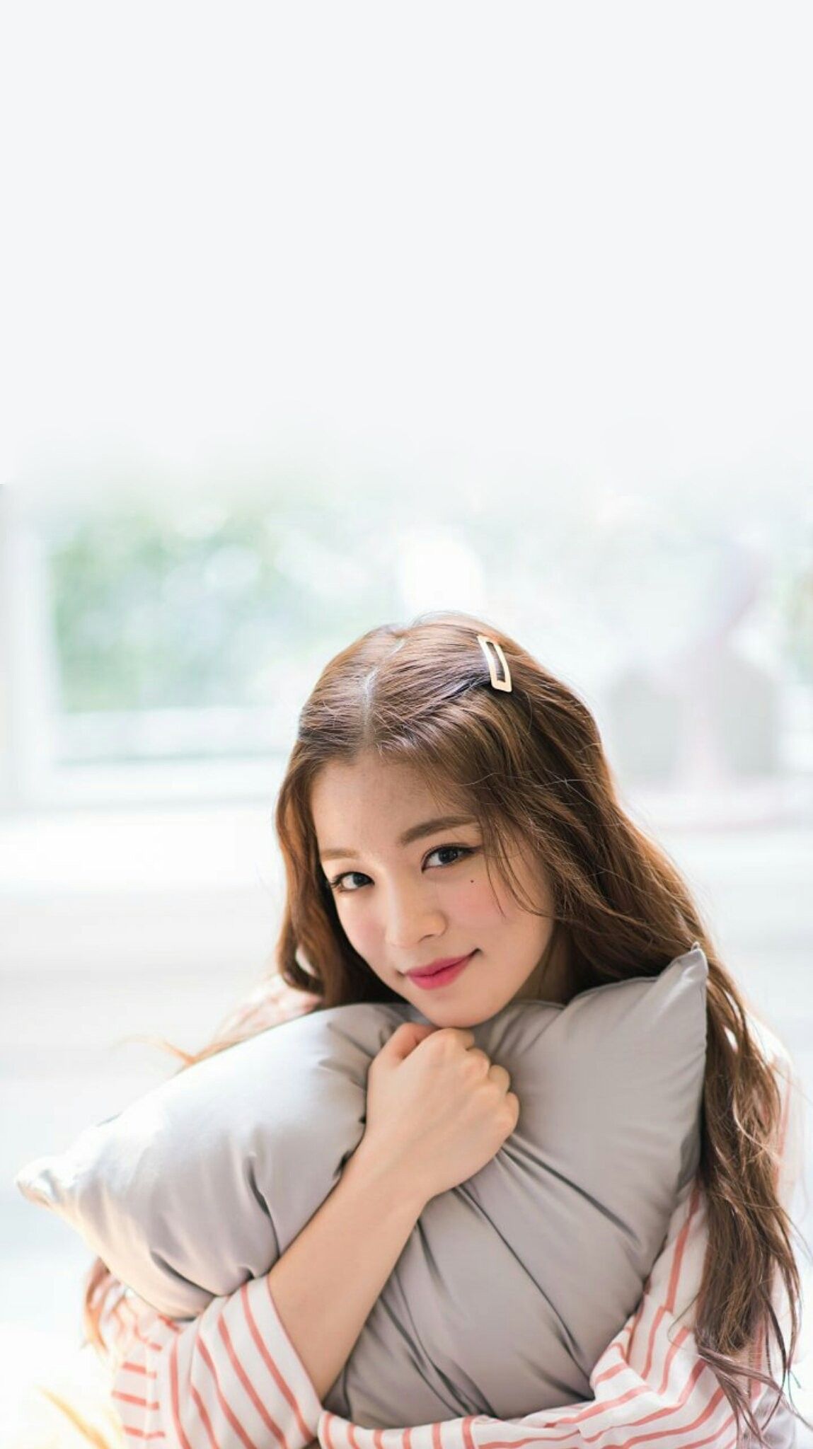 Lee Chaeyoung Wallpapers - Wallpaper Cave