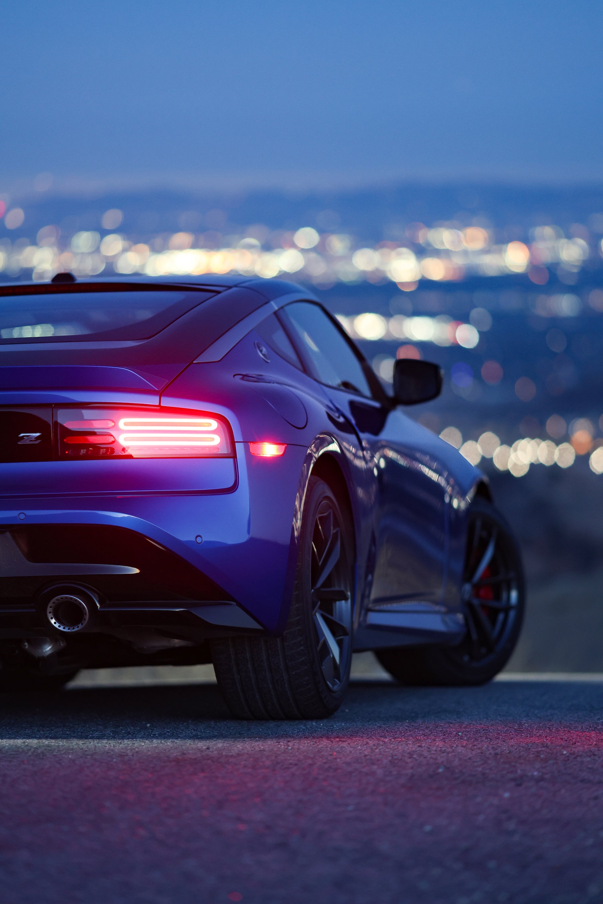 2023 Nissan Z: This 400 HP, Manual Throwback Is What You Asked For