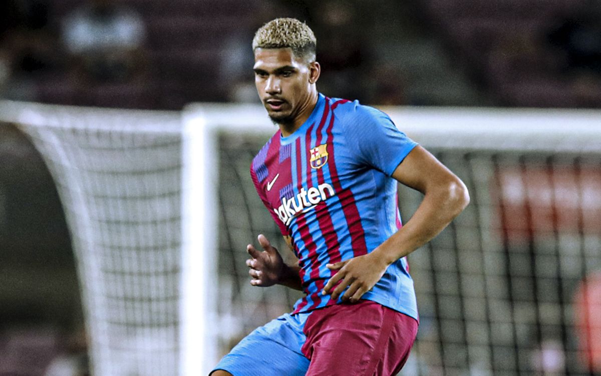 Araujo 2022 Player Page. Defender. FC Barcelona Official Website