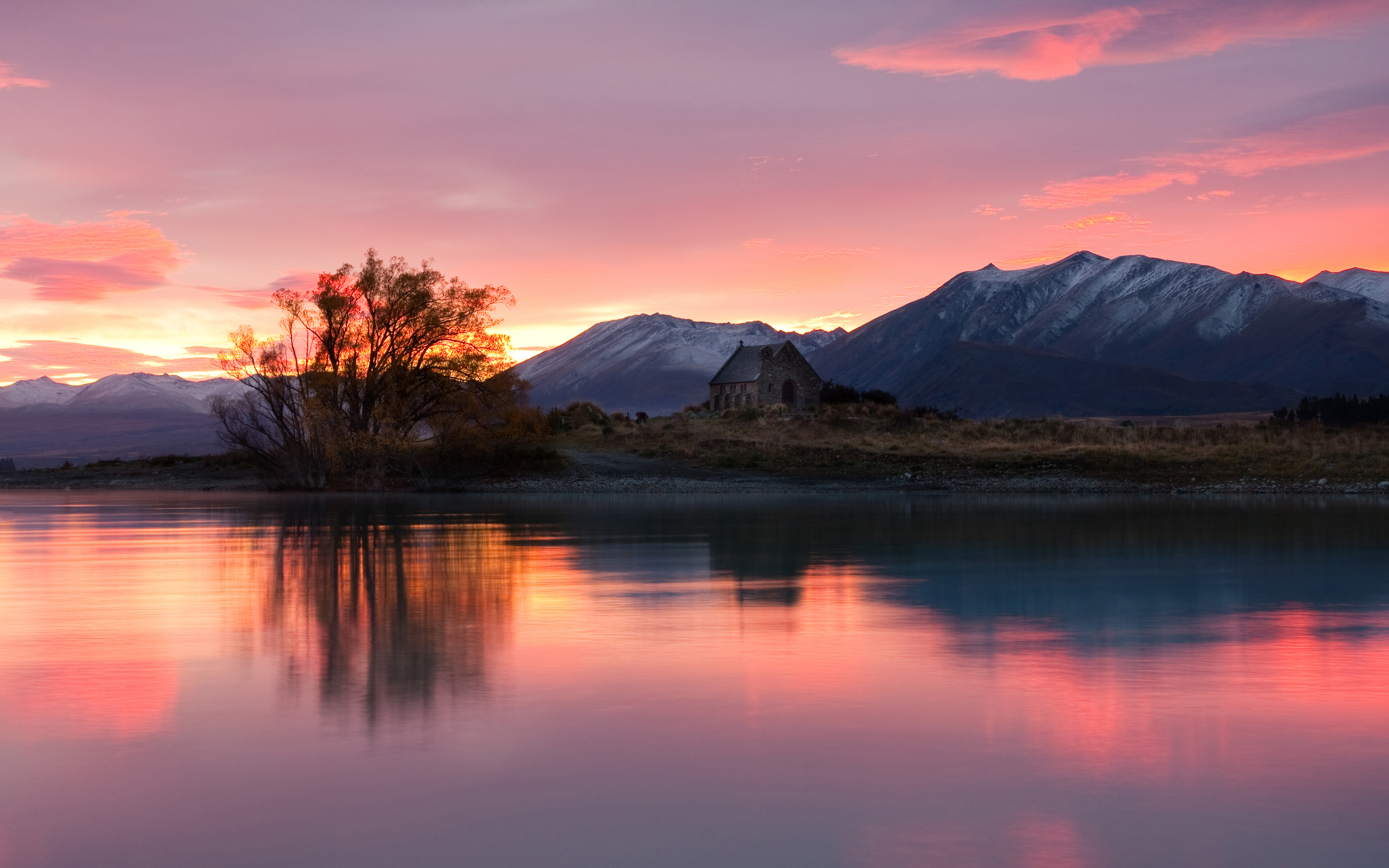 Dawn at Lake Tekapo, New Zealand wallpaper and image, picture, photo