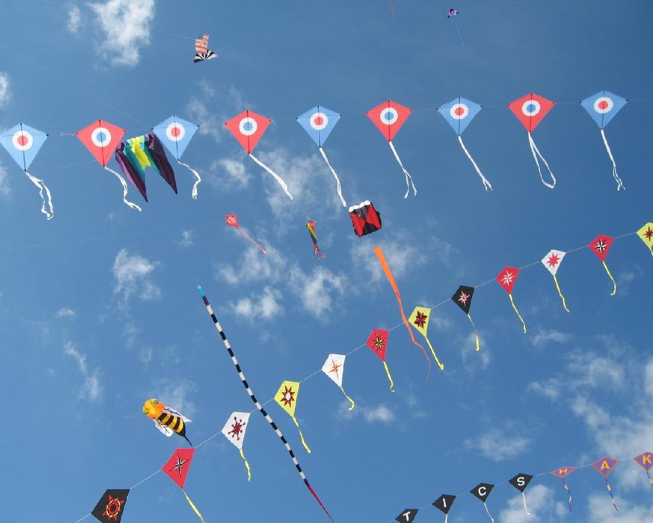 Kites Wallpaper
