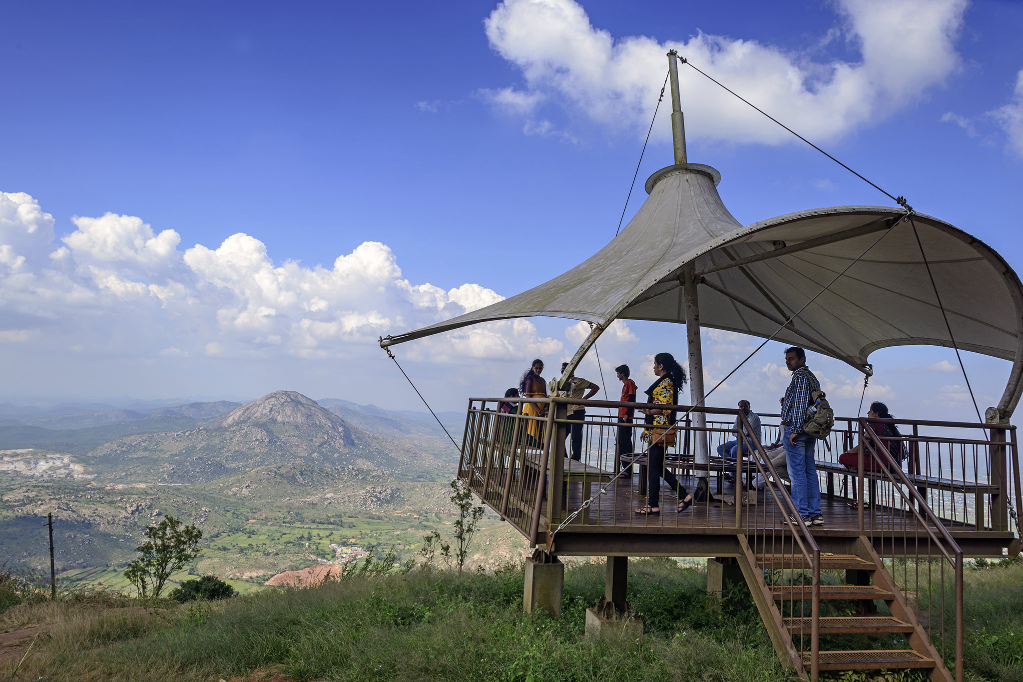 View Of Nandi Hills Karnataka Wallpaper
