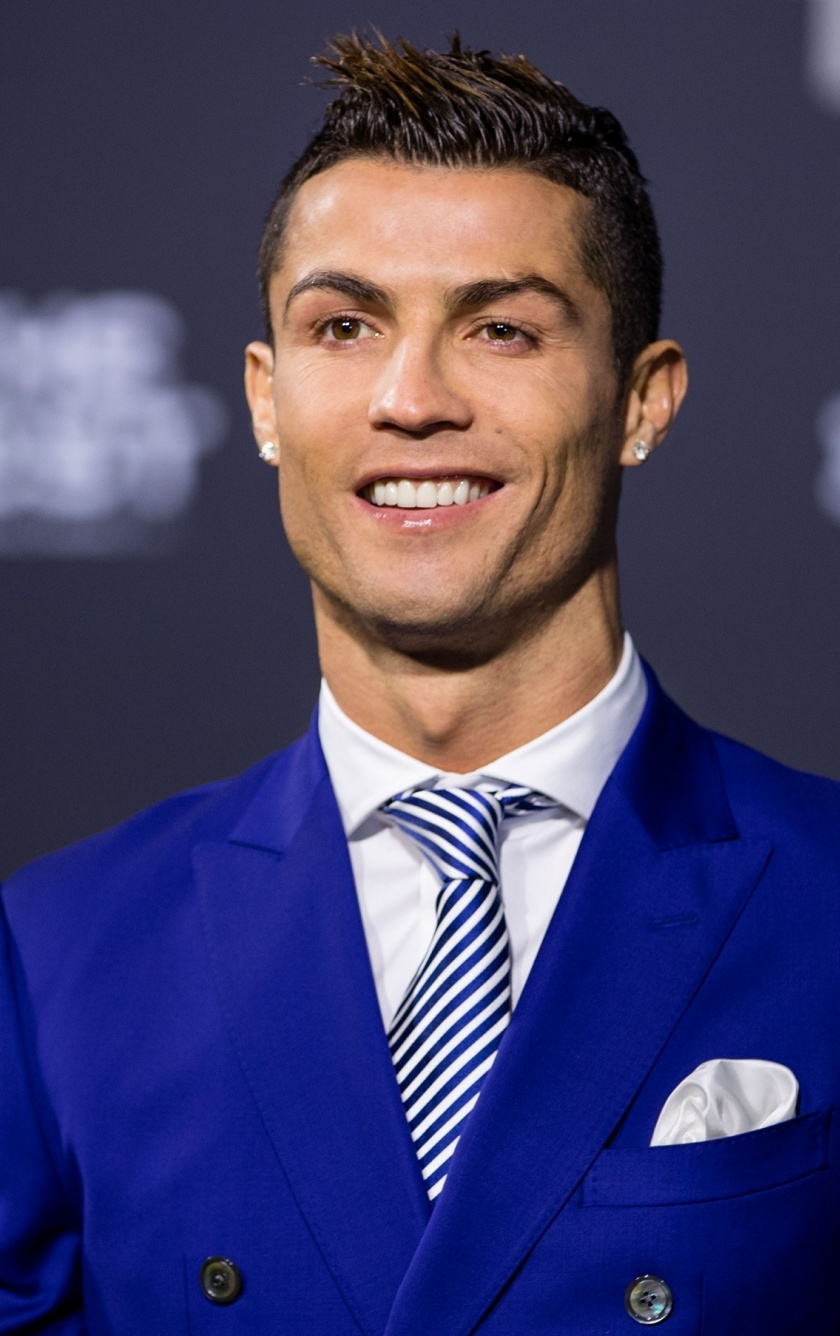 Cristiano Ronaldo, Soccer, Celebrity, Smile, Wallpaper Ronaldo Hairstyle