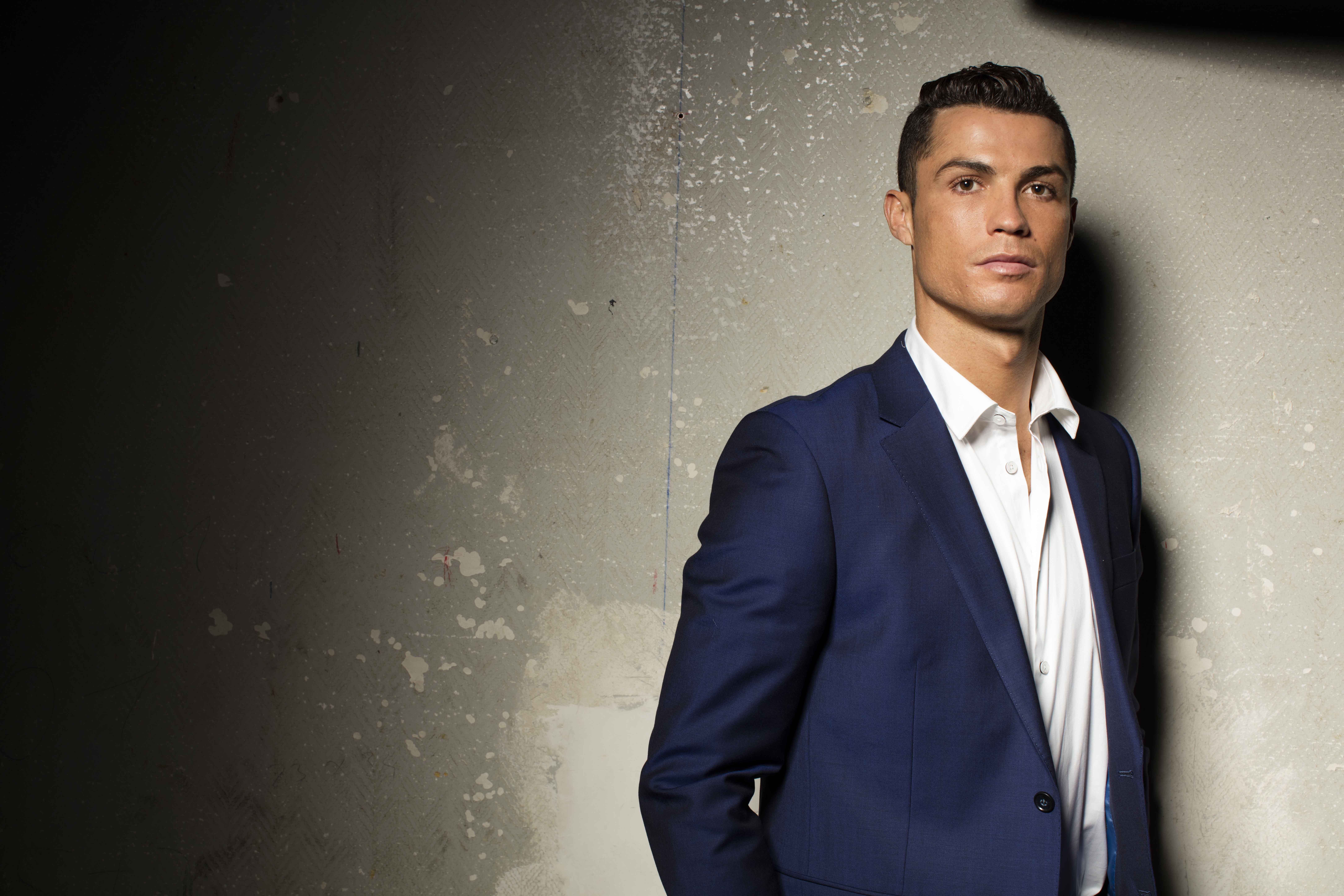 8688x5792 Portuguese, Soccer, Cristiano Ronaldo, Suit wallpaper. Mocah HD Wallpaper