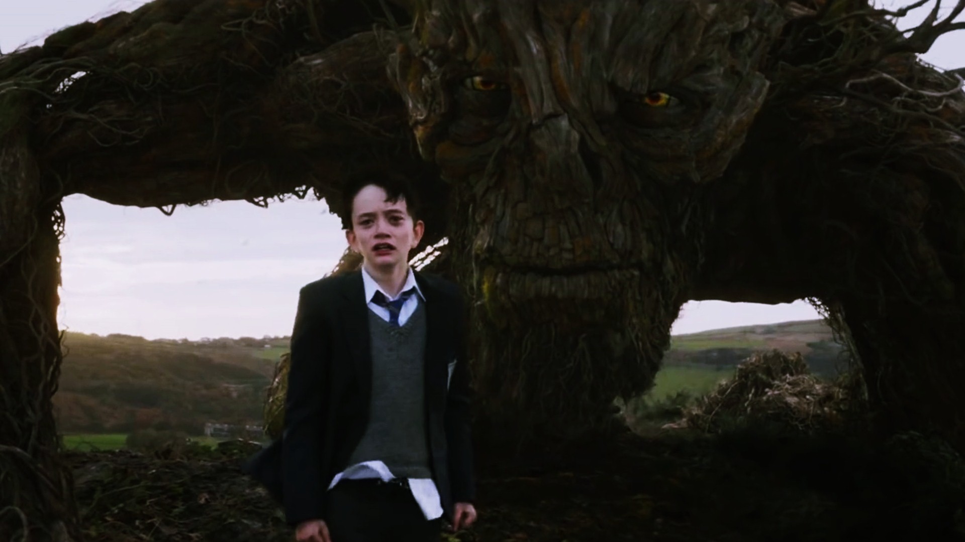 Lewis MacDougall In A Monster Calls Wallpaper 04228