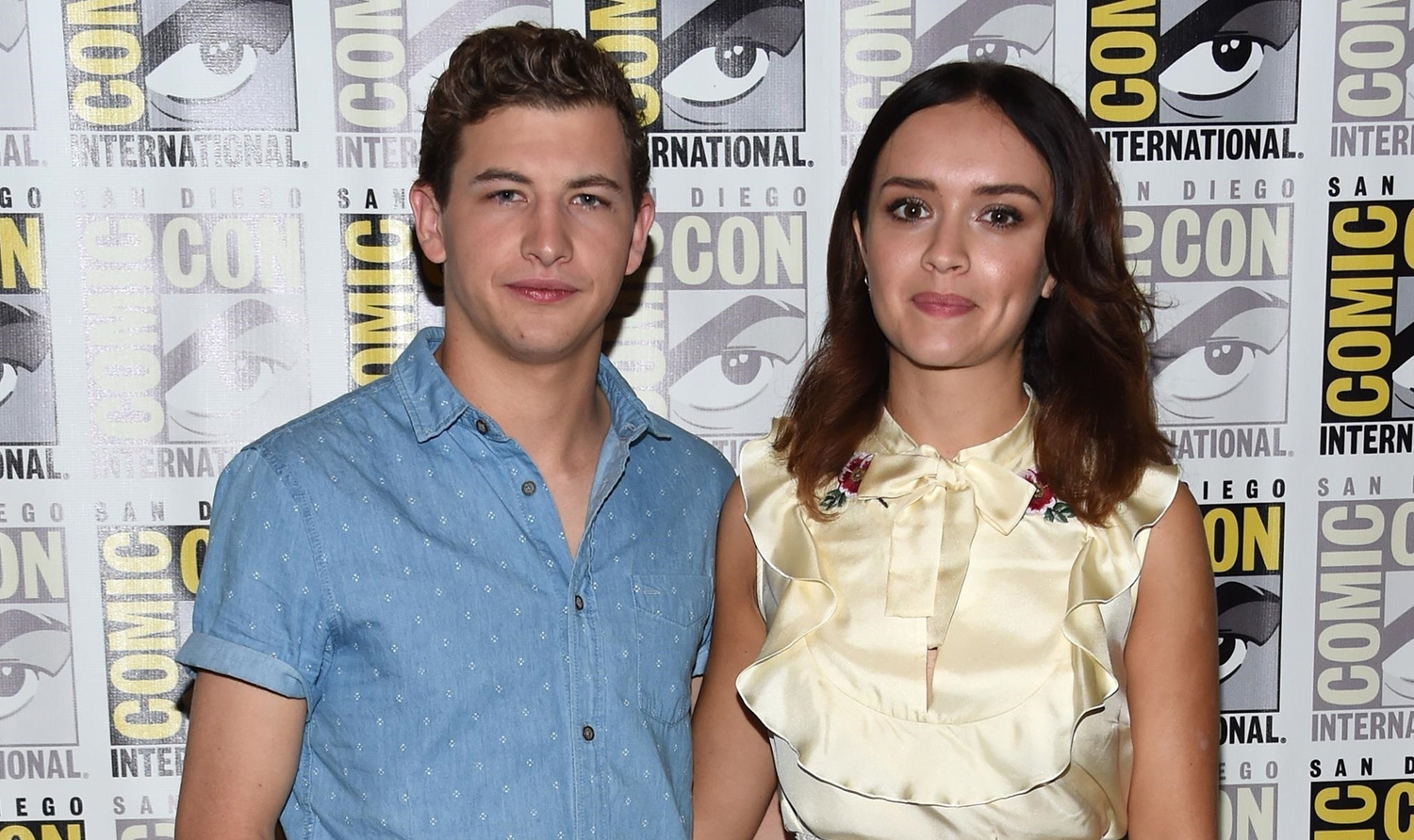Tye Sheridan & Olivia Cooke Debut 'Ready Player One' Footage At Comic Con! Comic Con, Movies, Olivia Cooke, Ready Player One, Trailer, Tye Sheridan. Just Jared Jr