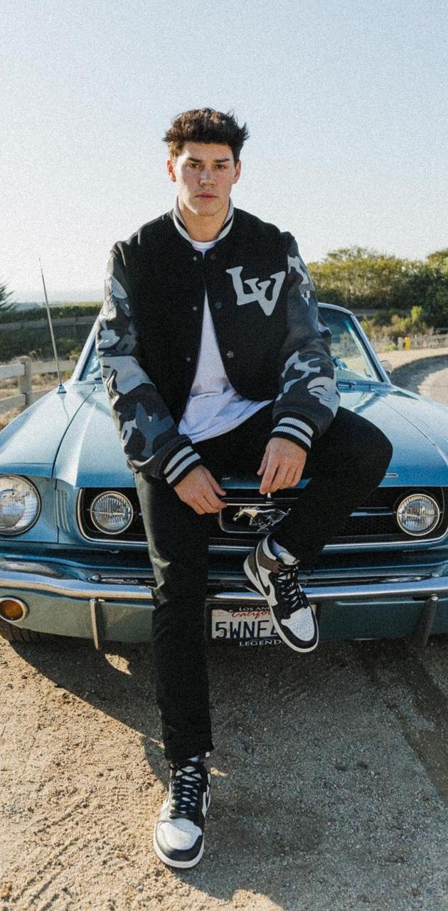 Noah Beck iPhone Wallpapers - Wallpaper Cave