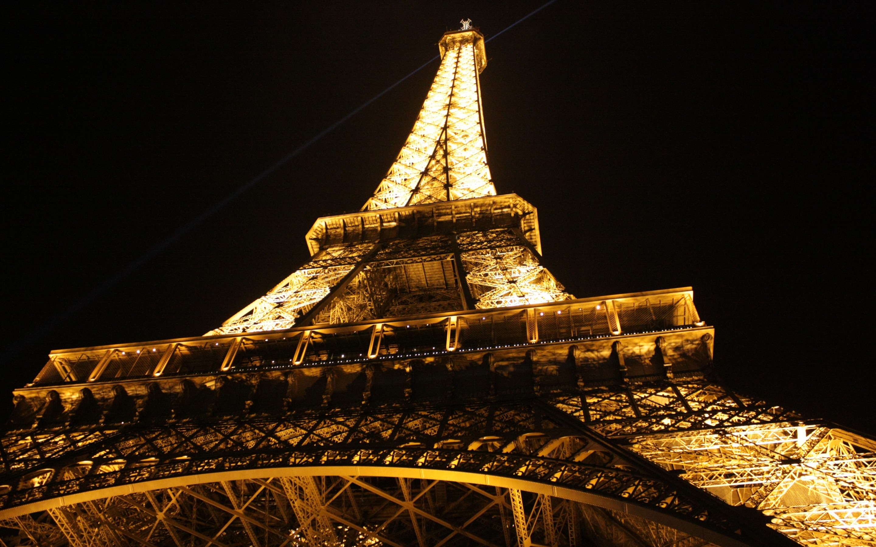 Eiffel Tower at Night Wallpaper for Desktop and Mobiles 15 Retina Macbook Pro