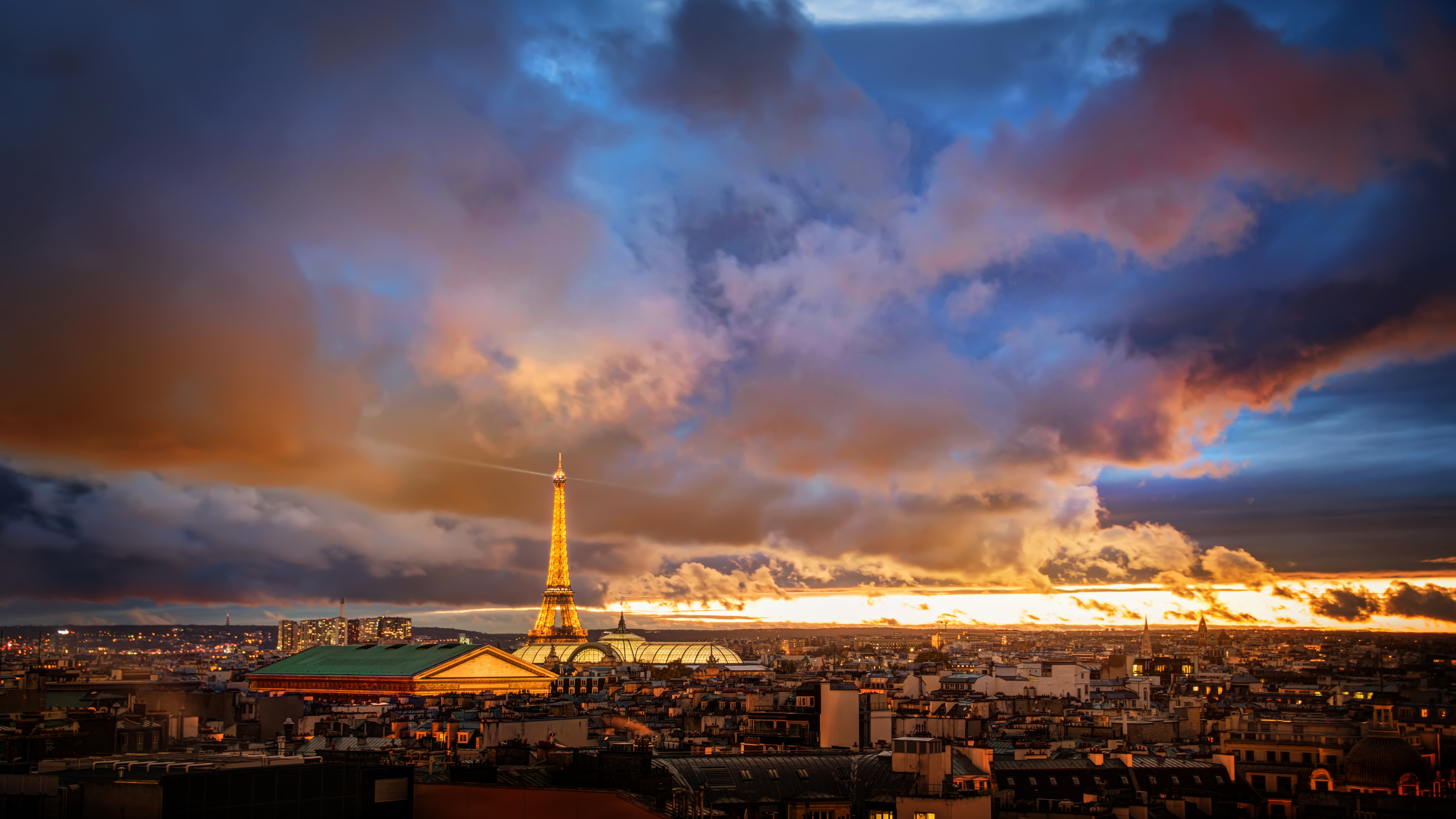 Wallpaper 4k Eiffel Tower View From Far Away 4k Wallpaper
