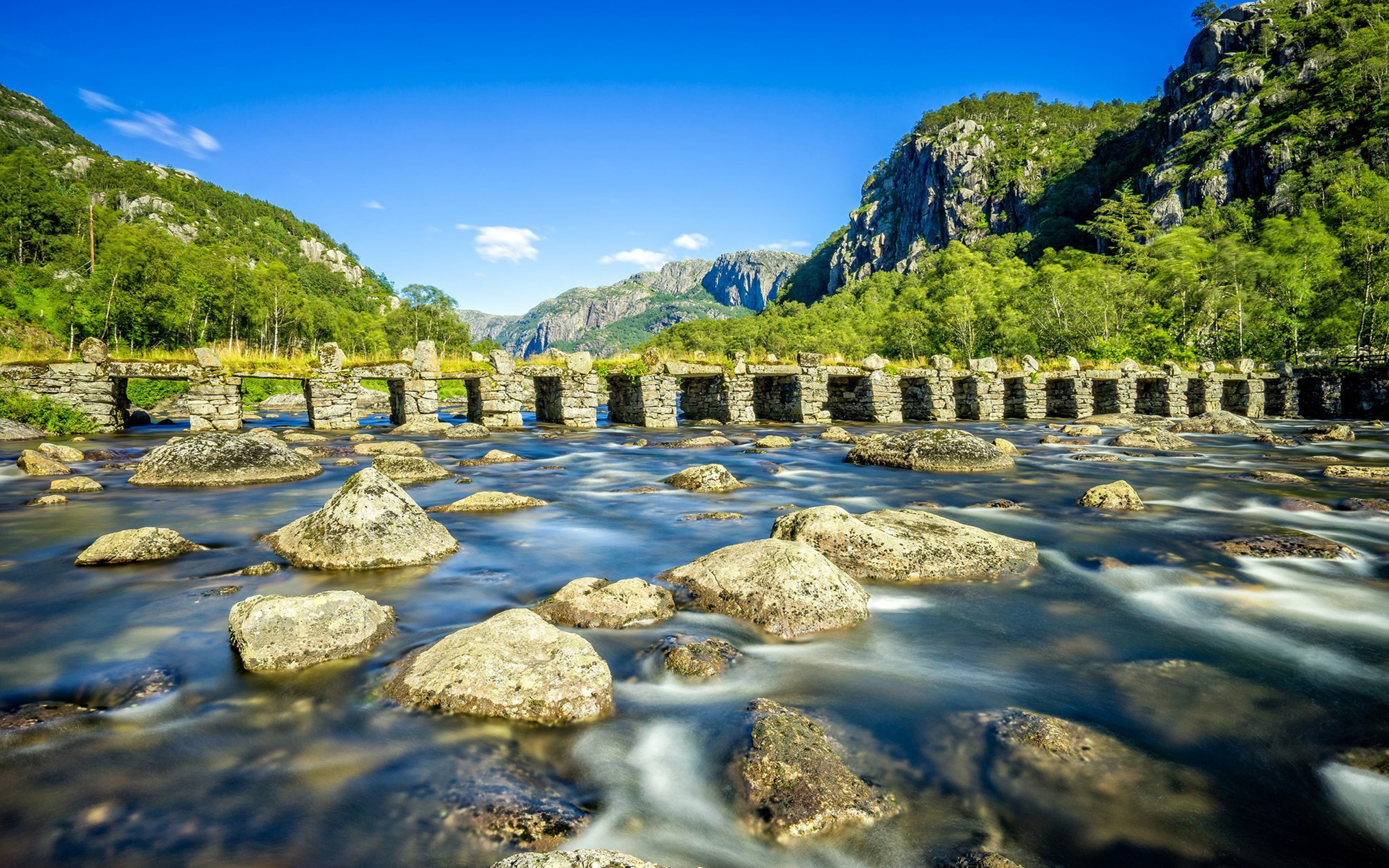 Norway River Stone Bridge Stones Mountains Blue Sky Photo Green Nature Landscape HD Wallpaper 2560x1600, Wallpaper13.com
