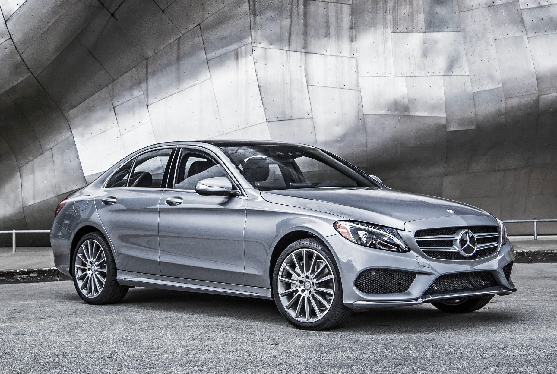 Review: 2015 Mercedes Benz C300 And C400