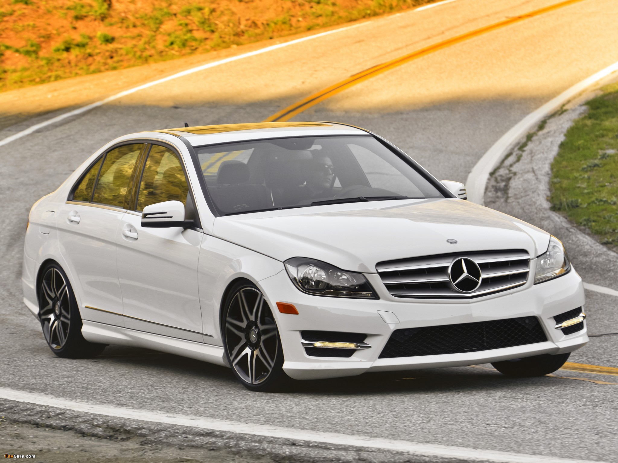Mercedes Benz C 300 4MATIC AMG Sports Package US Spec (W204) 2011 Wallpaper (2048x1536)