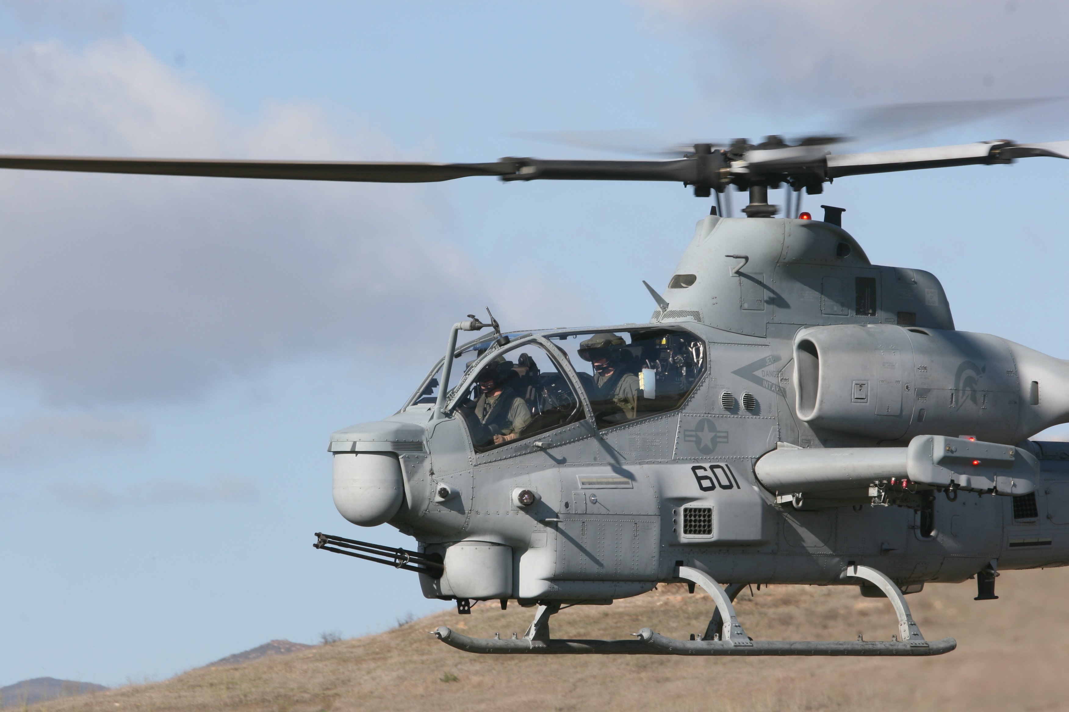AH 1W SUPER COBRA Attack Helicopter Military Weapon Aircraft (70) Wallpaperx2336
