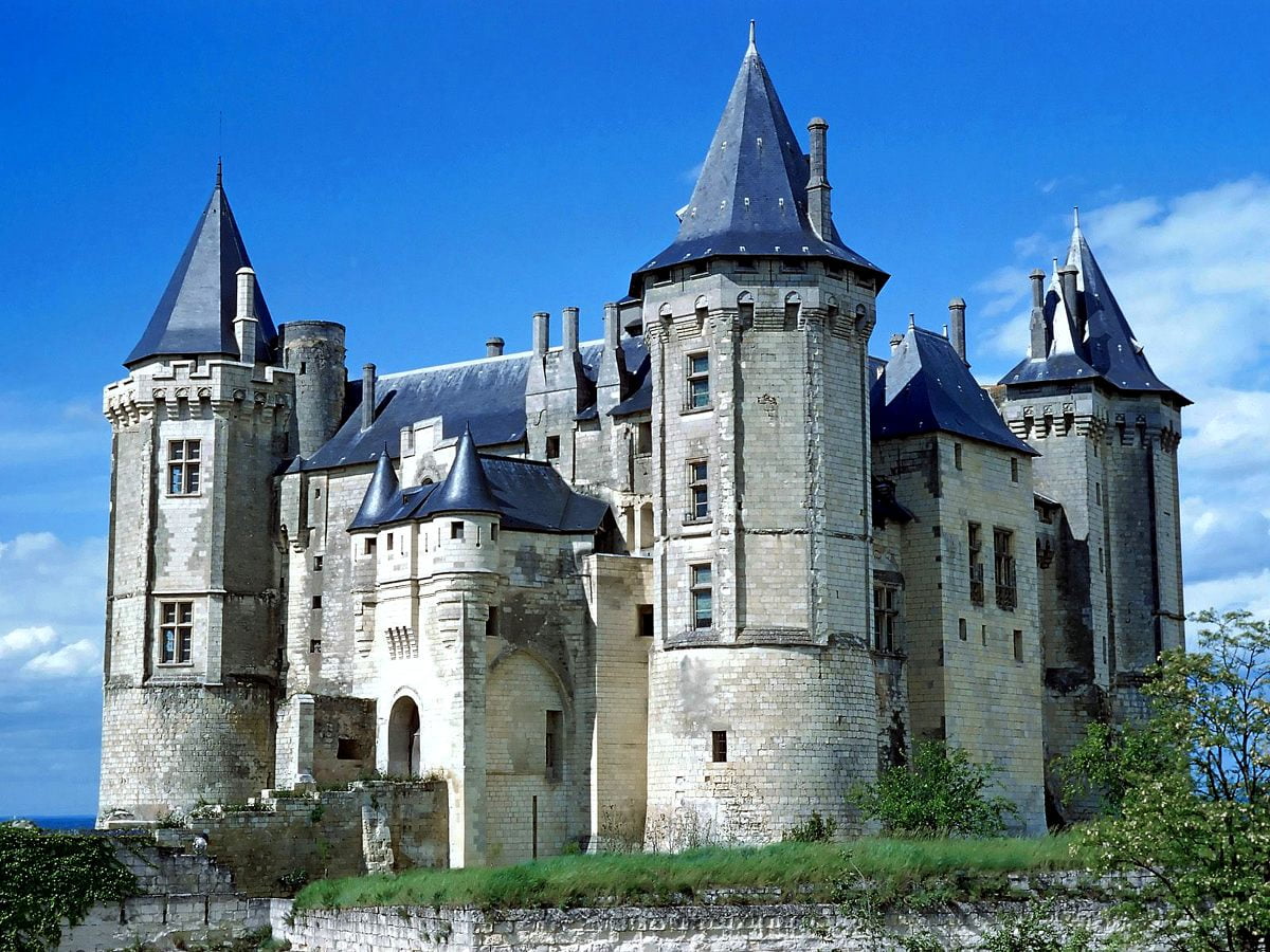 Wonderful Loire Anjou Touraine Regional Nature Park, France, Medieval Architecture Background. TOP Free Download Photo