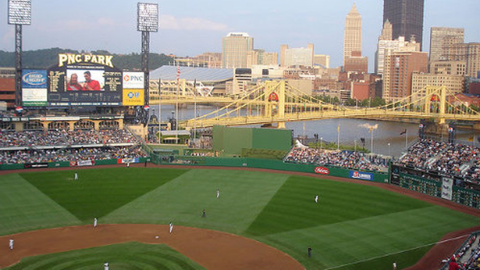 What to Eat at PNC Park, Home of the Pittsburgh Pirates