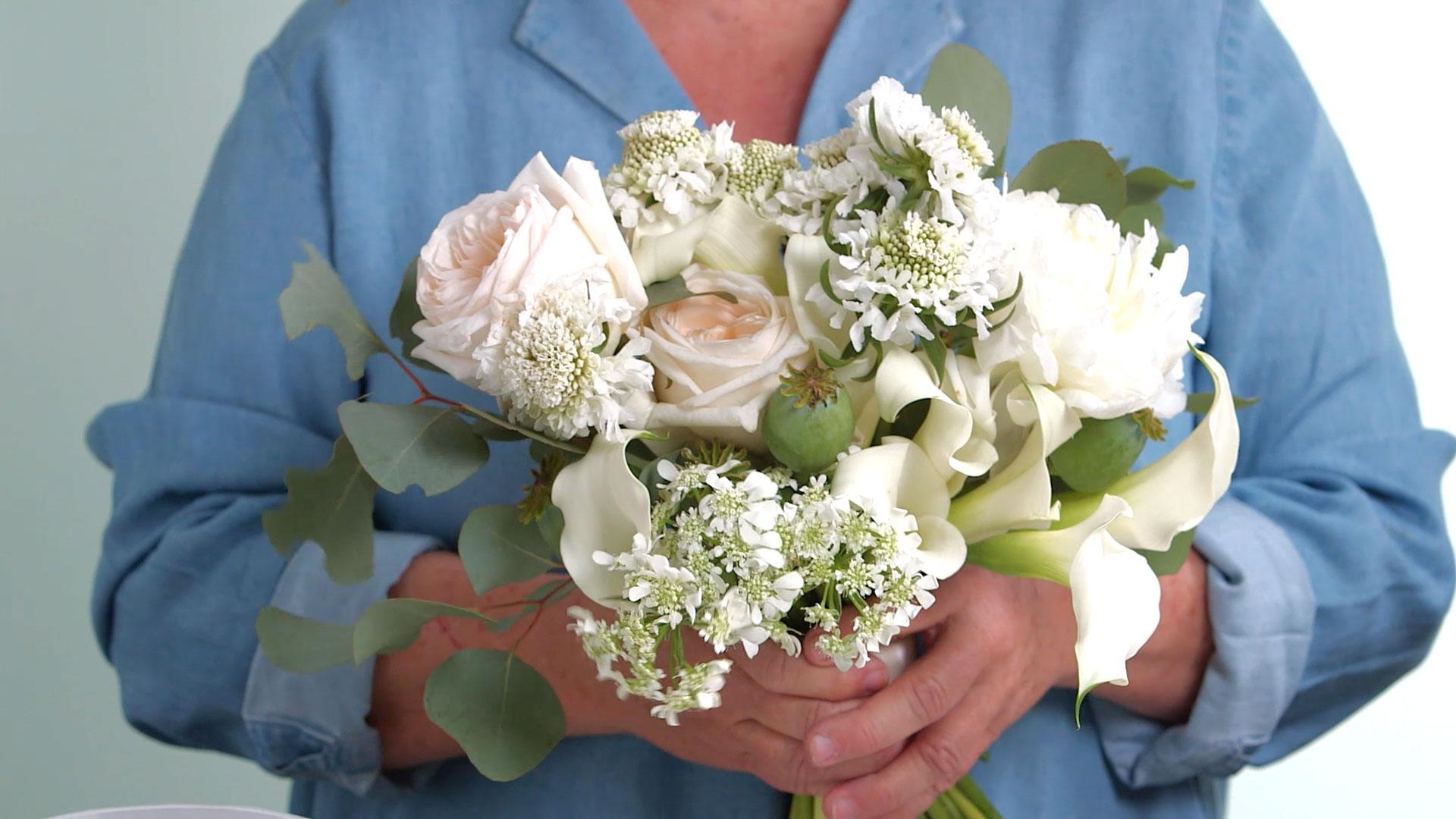 Is it okay to use artificial flowers at your wedding