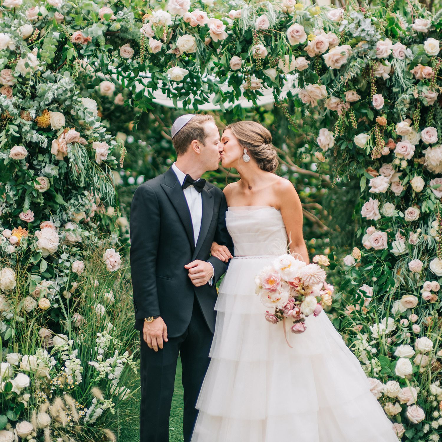 Stunning Wedding Flower Wall Ideas