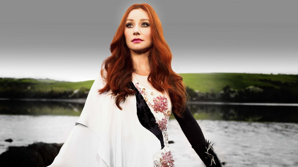 TORI AMOS piano rock alternative d wallpaperx1080