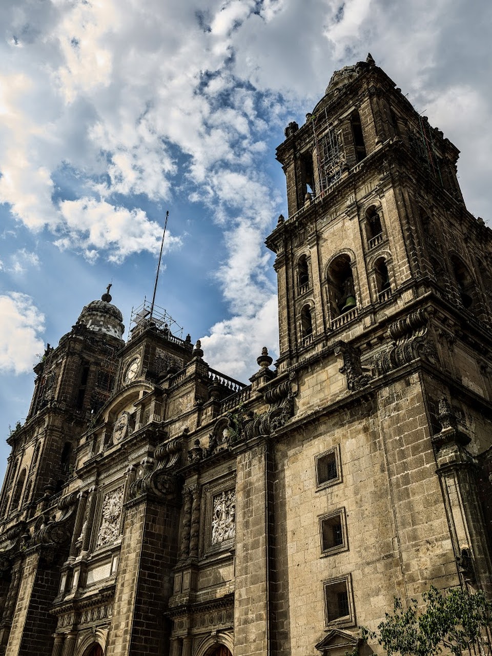 The Distinct Style of Mexico City Metropolitan Cathedral