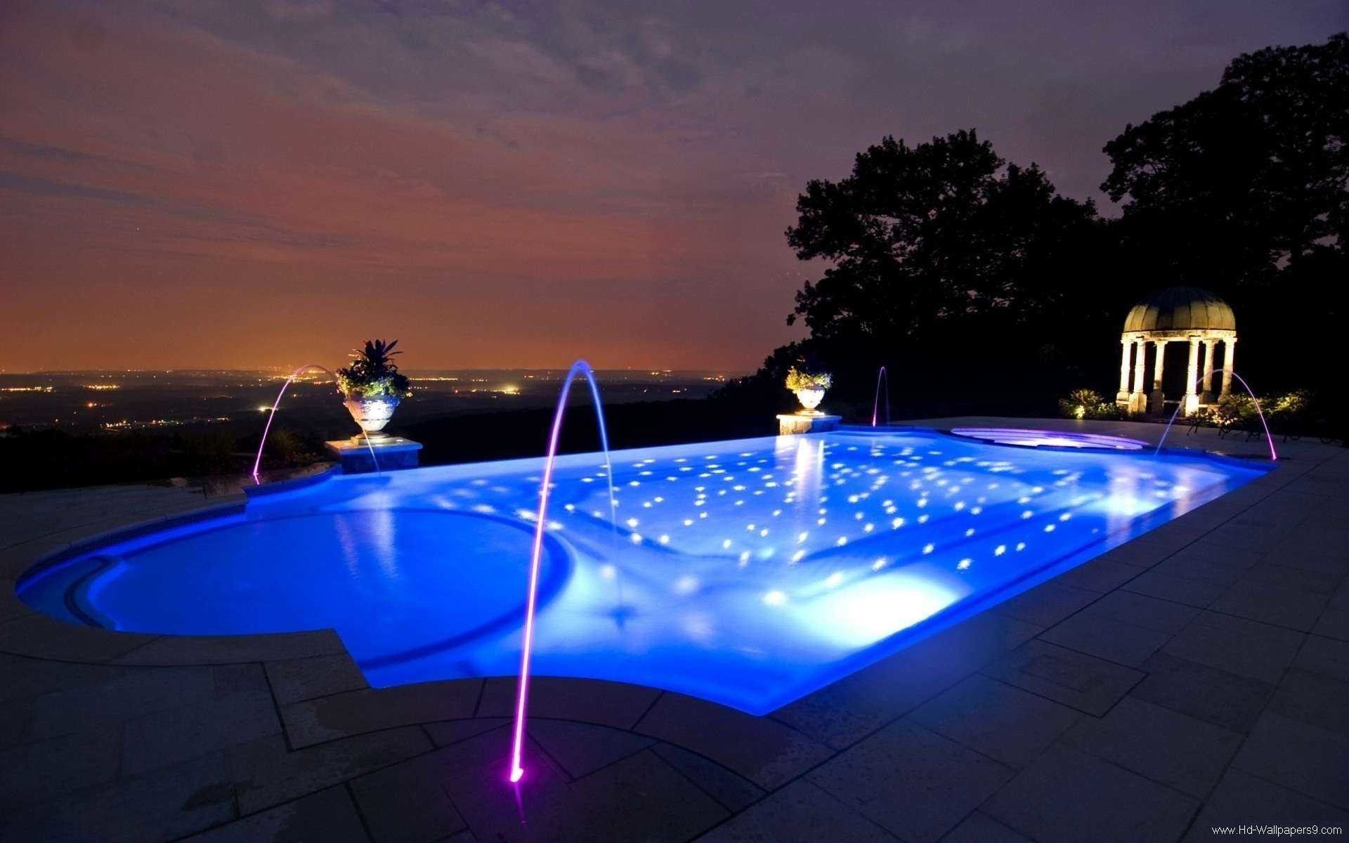 Swimming Pool Wallpaper