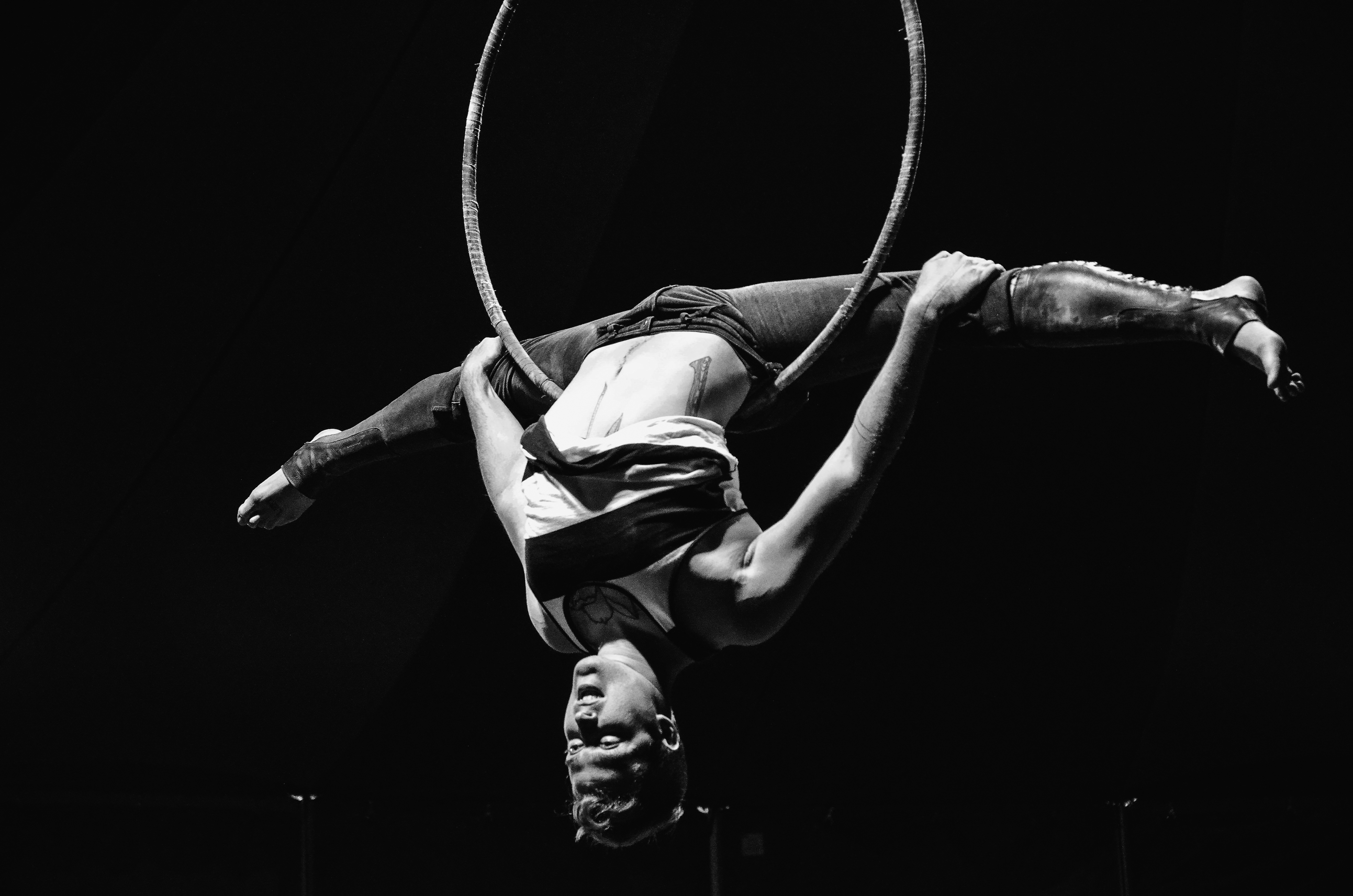 Acrobat Trick on a Hula Hoop , 4928x3264. All For Desktop