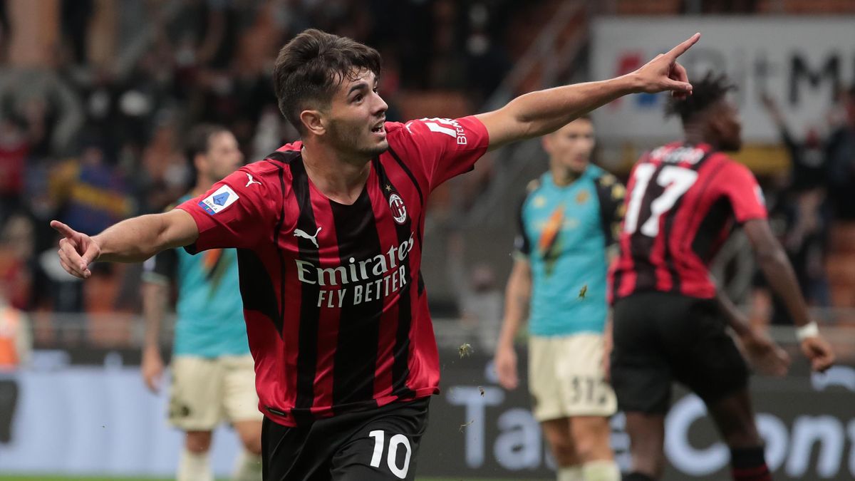 Brahim Diaz and Theo Hernandez goals lift AC Milan to win over Venezia