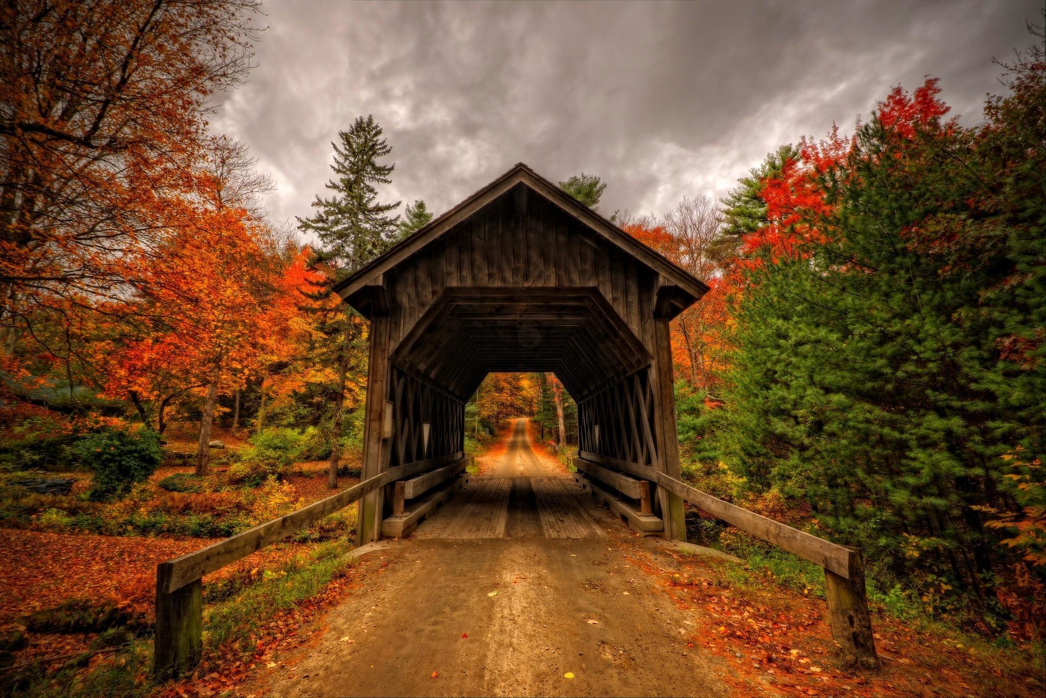 Covered Bridges Wallpaper