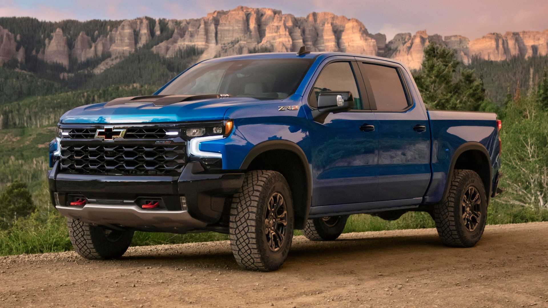 2022 Chevy Silverado Debuts With New Styling, Off Road ZR2 Model