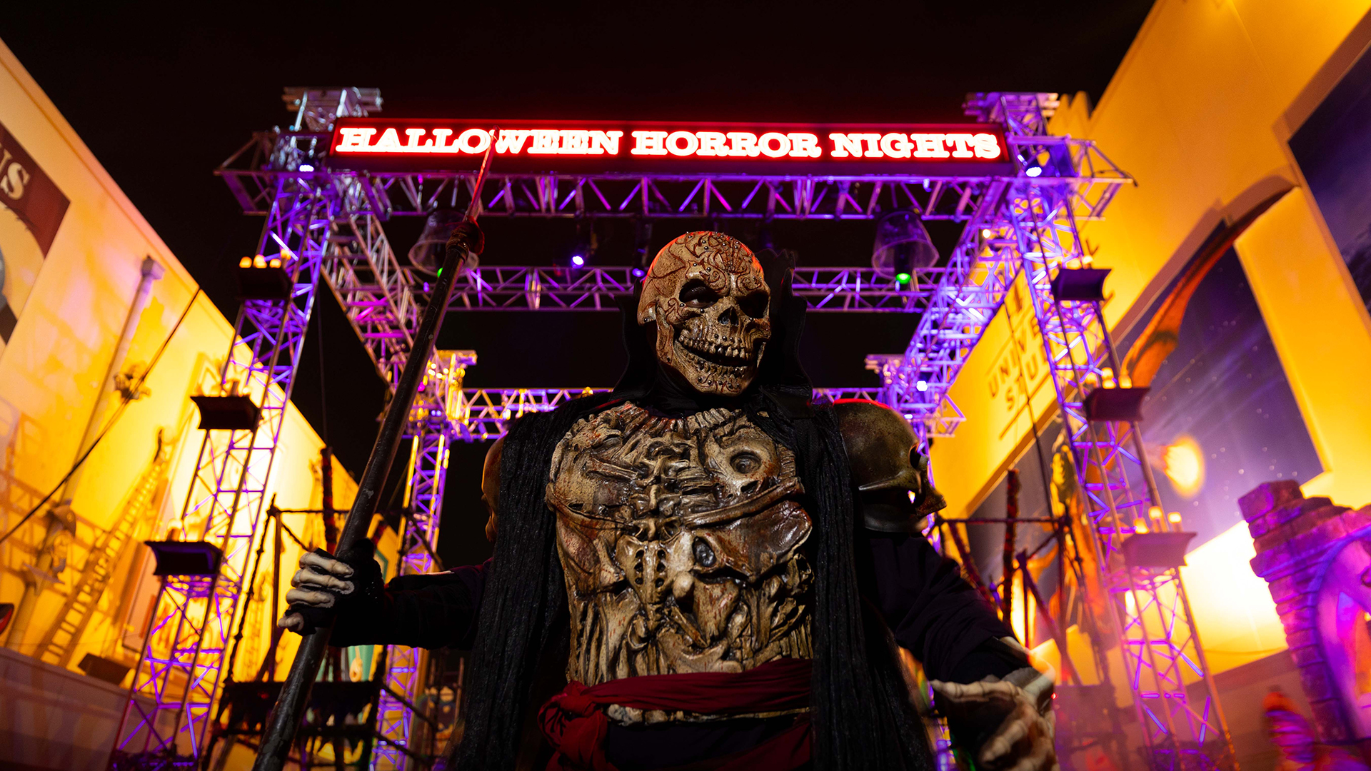 Universal's Halloween Horror Nights open for screams, celebrates 30 years of 'fear'