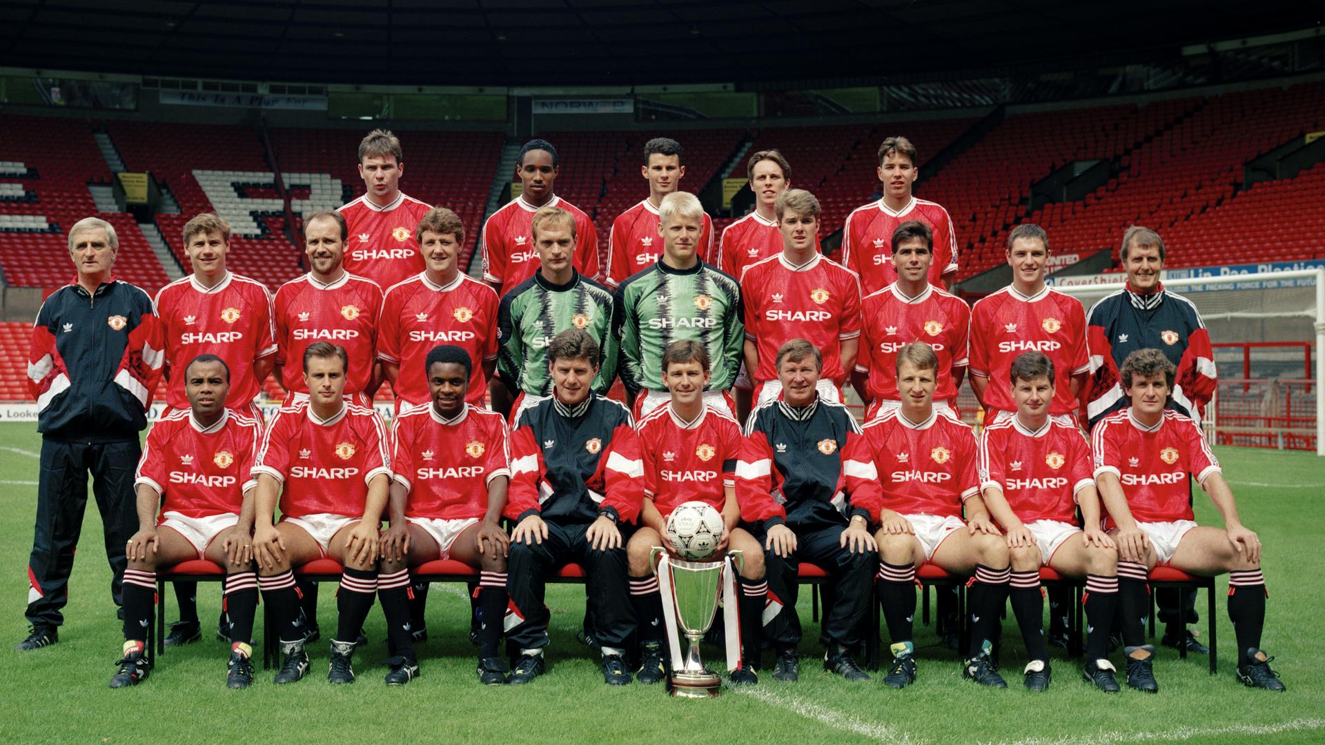 Classic squad photo from Man Utd's history