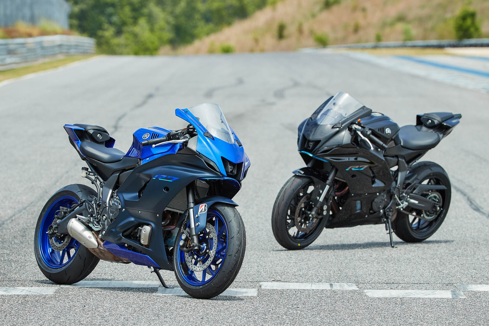 2022 Yamaha YZF R7 Review: 17 First Track Ride Fast Facts
