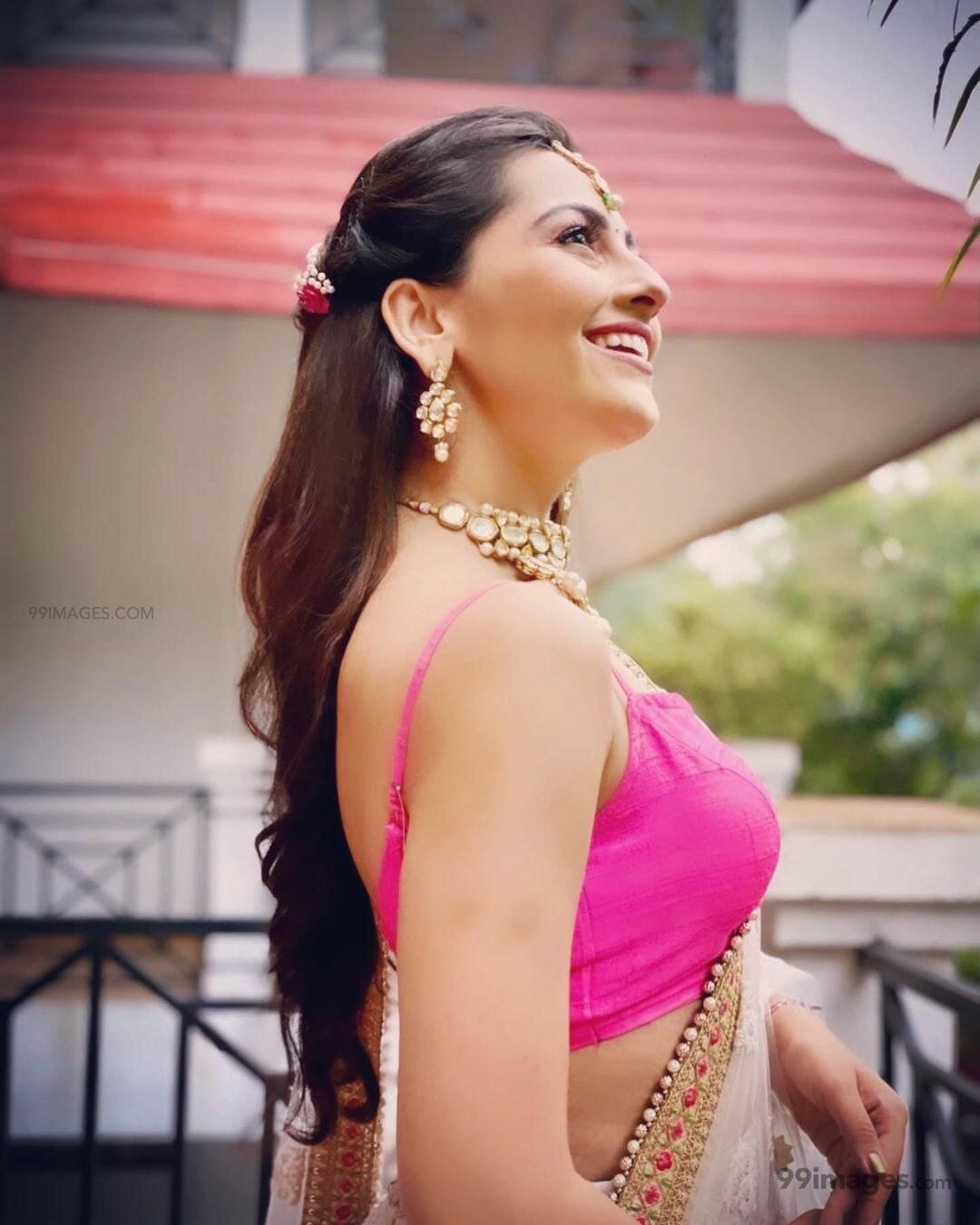 Anagha Bhosale HD Wallpaper (Desktop Background / Android / iPhone) (1080p, 4k) (1080x1350)