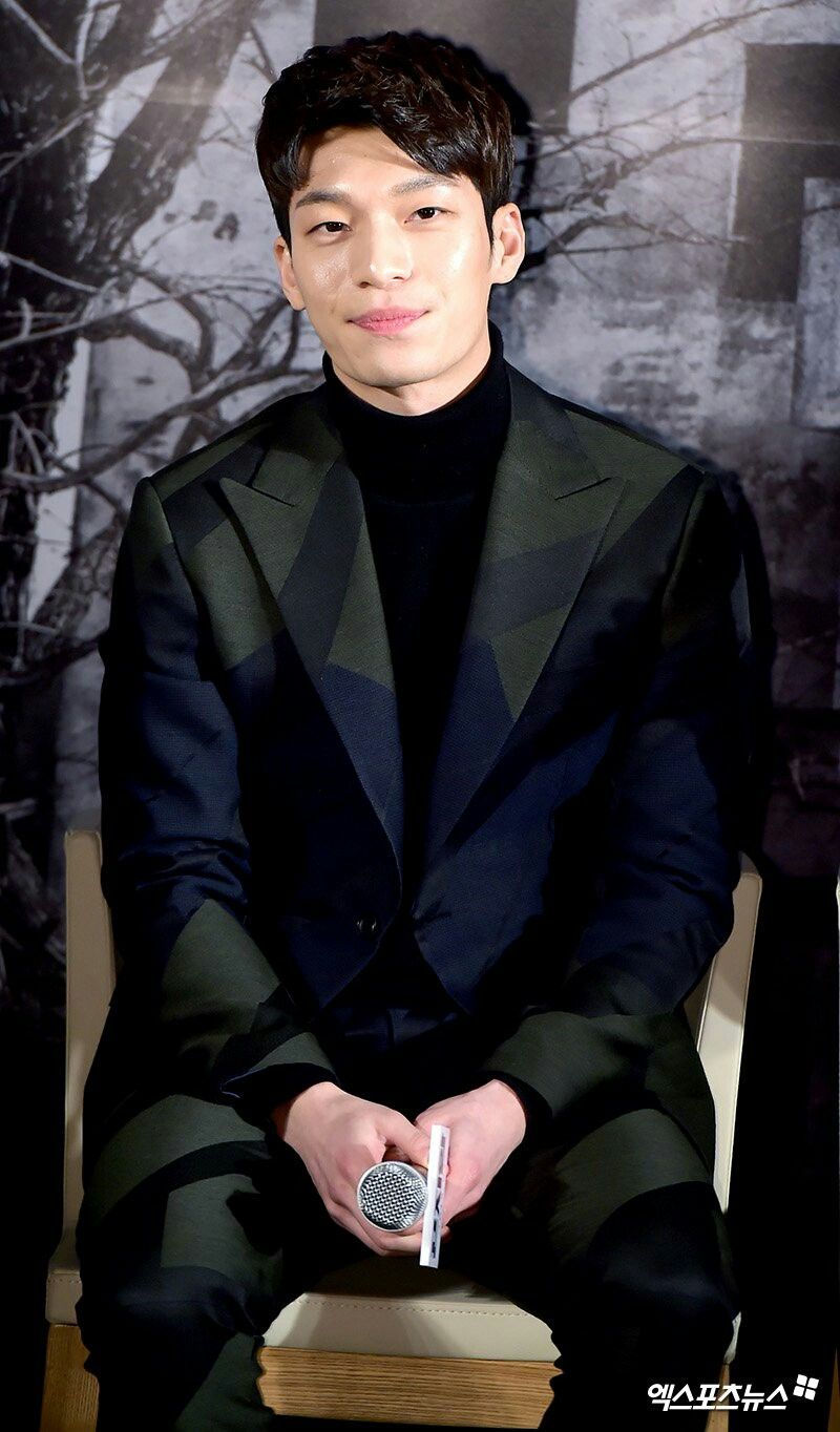 Wi Ha Joon From Something In The Rain (Pretty Noona Who Gives Me Food). Korean Actors, Wi Ha Joon, Asian Actors