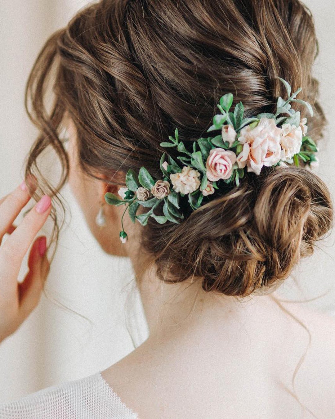Mother Of The Bride Hairstyles: 63 Elegant Ideas [ 2021 2022 Guide]