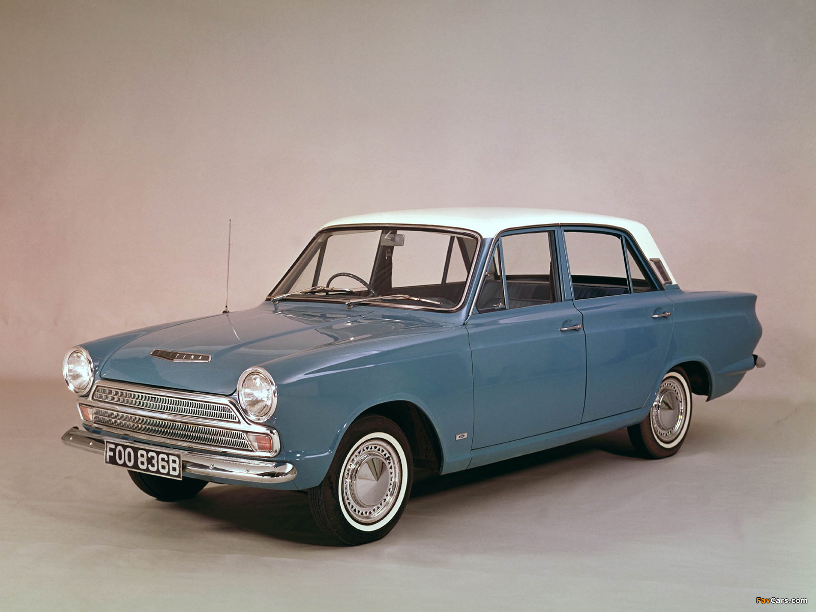 Ford Cortina 4 Door Saloon (MkI) 1962–66 Wallpaper (1600x1200)