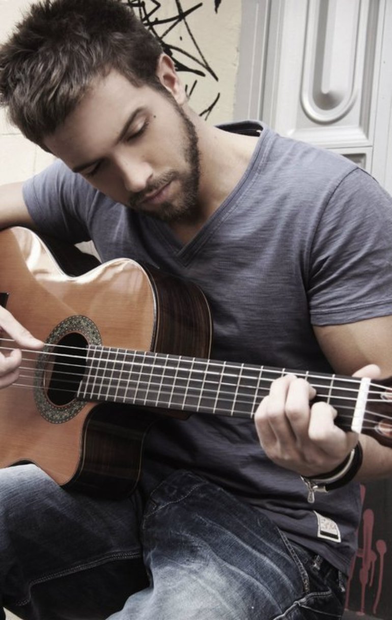 Pablo Alborán Photo (36 of 100)