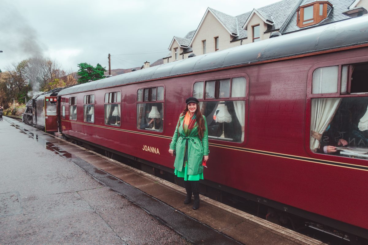 Riding The Jacobite Steam Train In Scotland (Hogwarts Express)