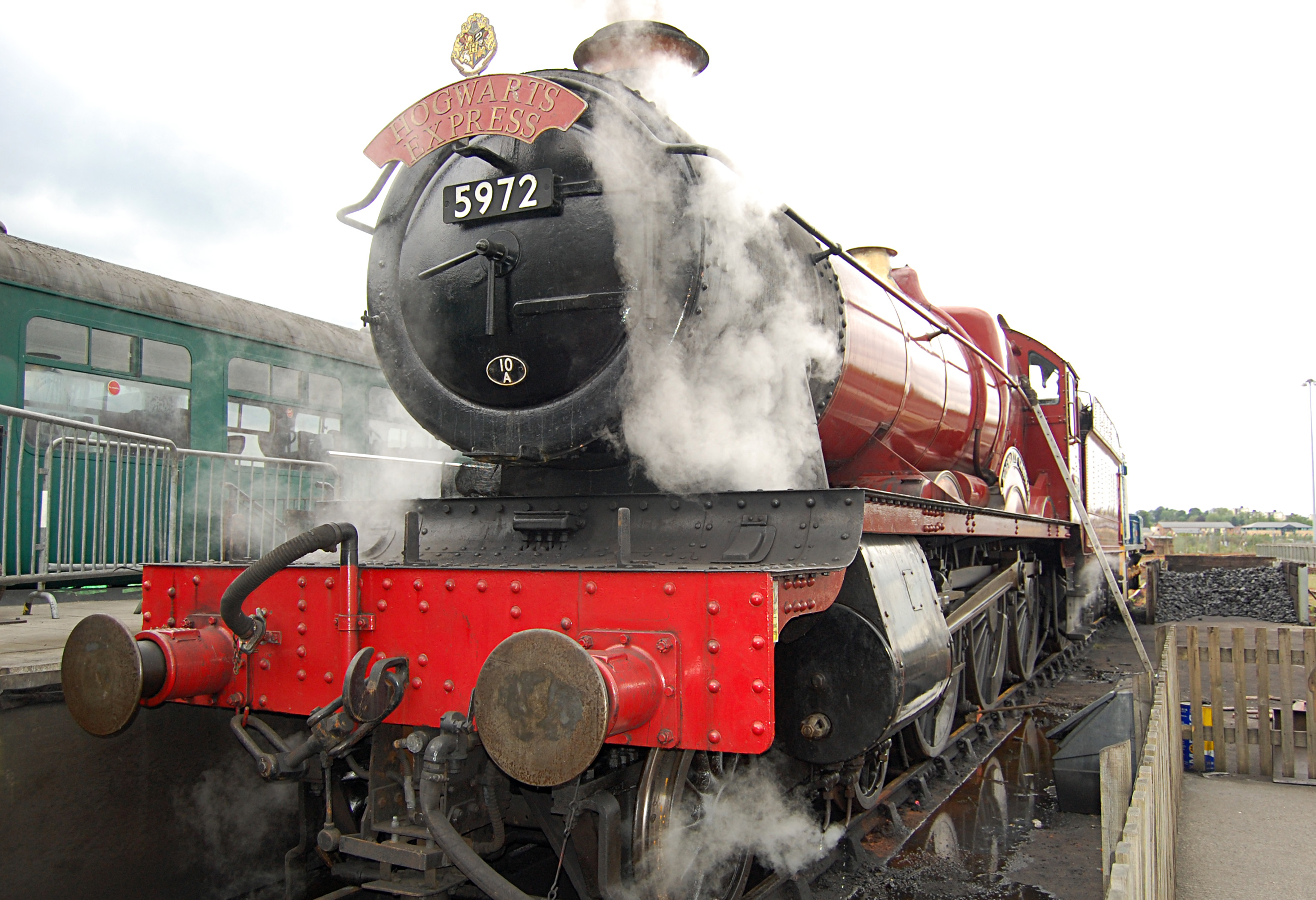 Hogwarts Express At The National Railway Museum In Express Train In Real Life