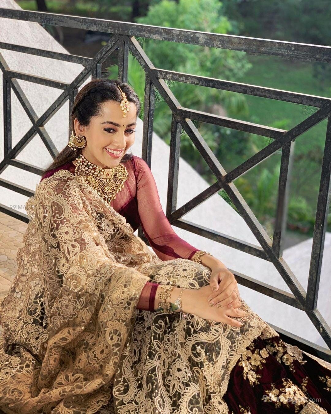 Anagha Bhosale HD Wallpaper (Desktop Background / Android / iPhone) (1080p, 4k) (1080x1350)