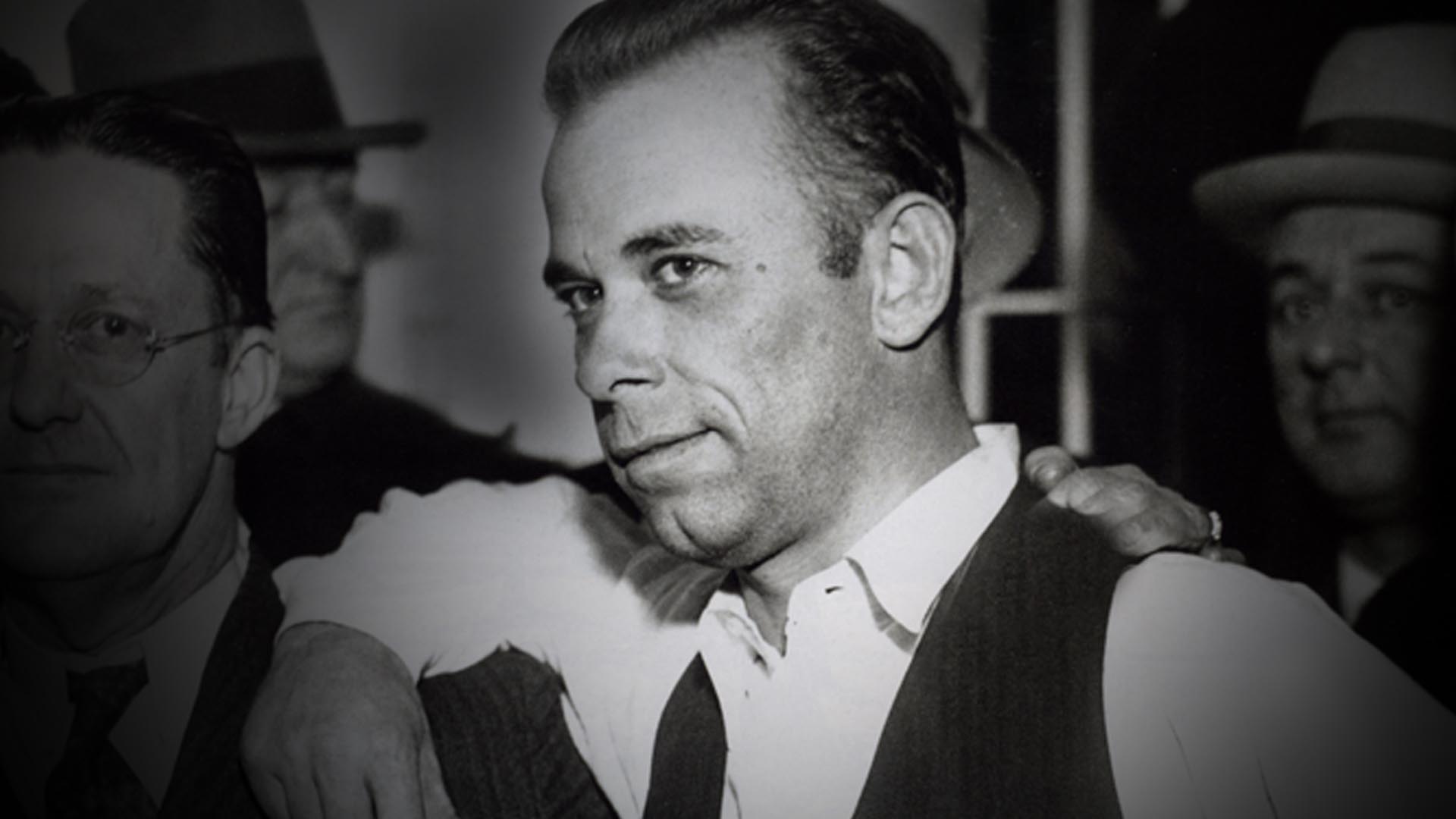 Watch The True Story of John Dillinger