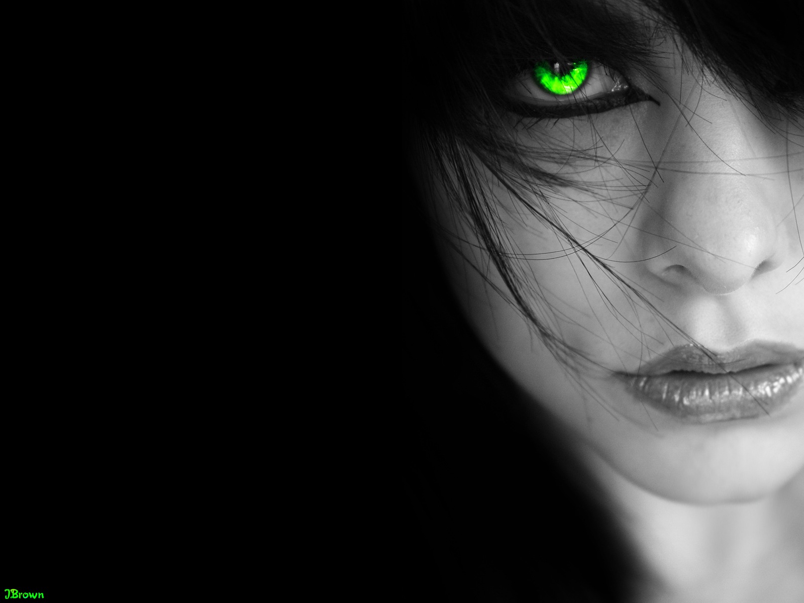 Green Eye Wallpaper