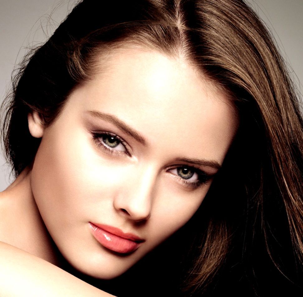 Beautiful Girl Face Wallpaper (4566 DTG, HD Background). Face moisturizer, Beauty people, Most beautiful faces