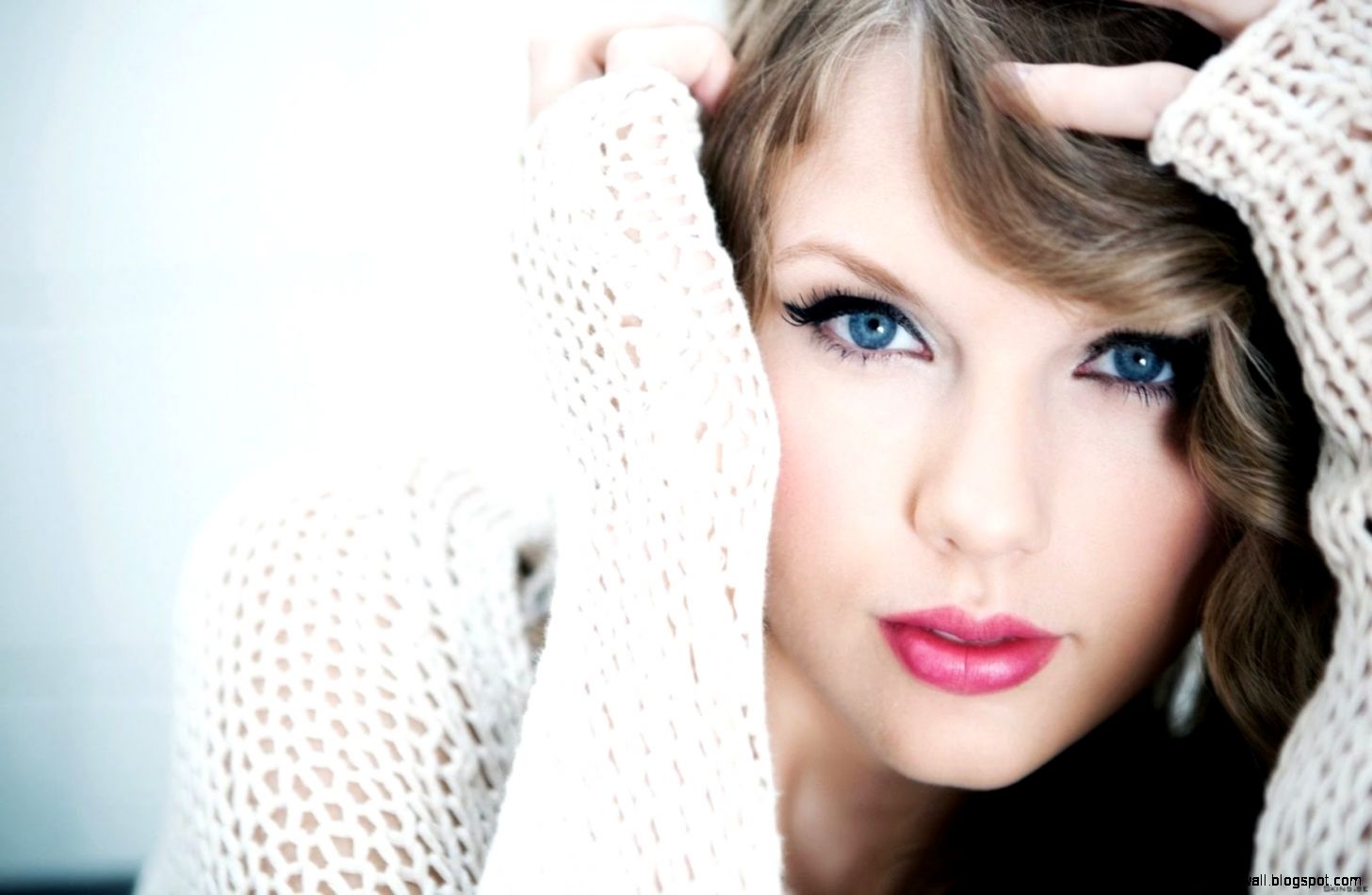 Download Most Beautiful Girls Simple Girl Wallpaper Of Cute Girls HD Wallpaper